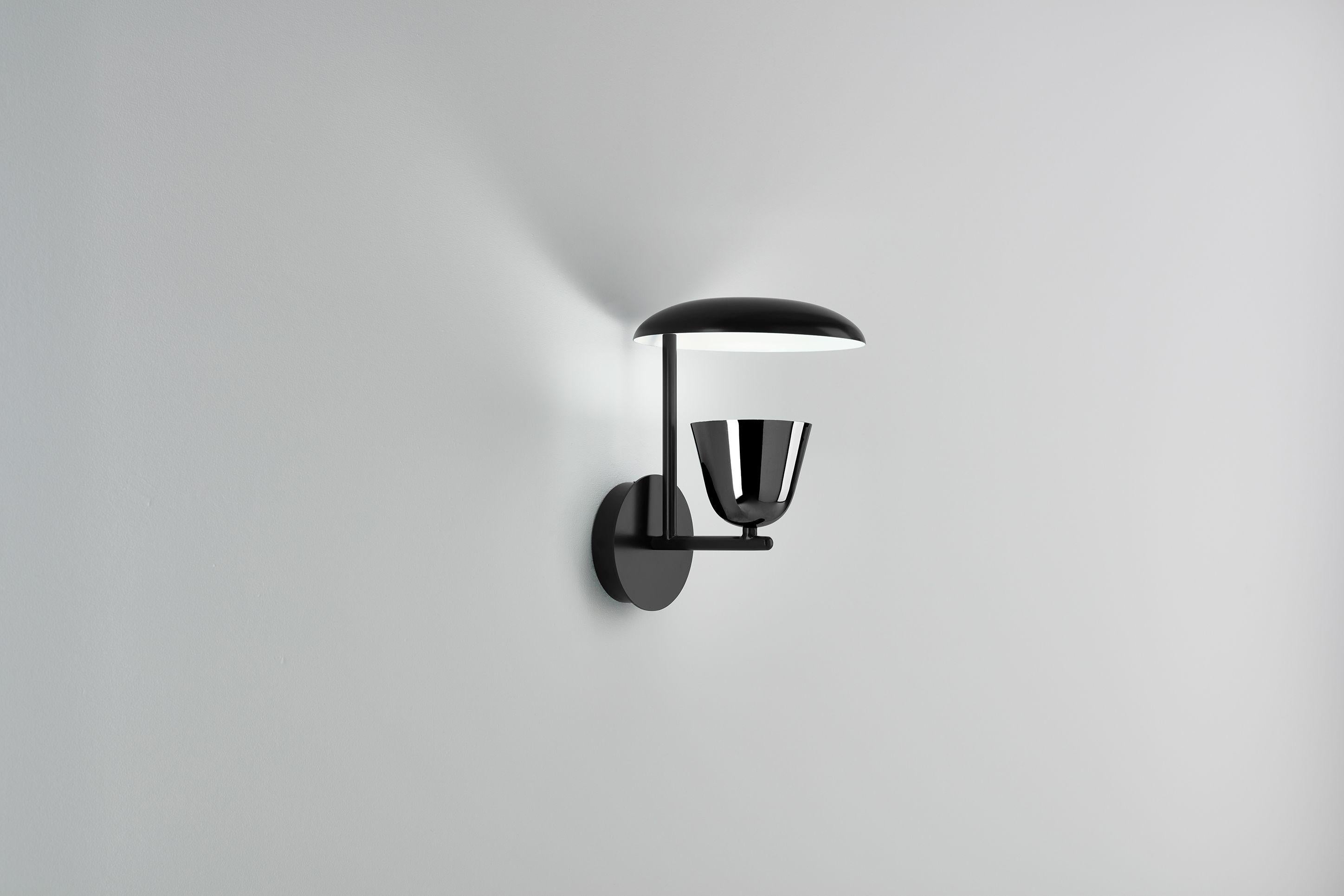 Lightolight A

Lampada da parete. Struttura in acciaio nero opaco o laccato rosso. Cupola in oro lucido, cromo nero elettrificato. Unità led Cob inclusa e dimmerabile con taglio di fase. Da Jaime Hayon 2016
Prodotto da Parachilna.


Lightolight è