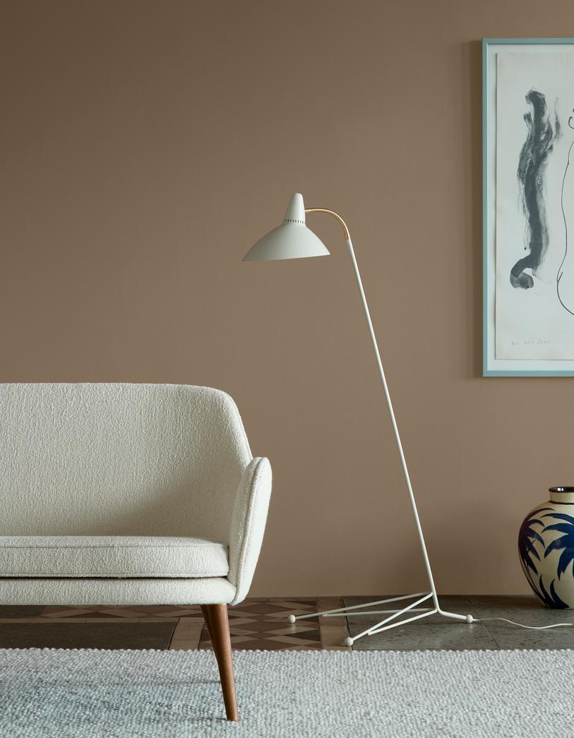Lightsome Lampadaire jaune miel par Warm Nordic en vente 5
