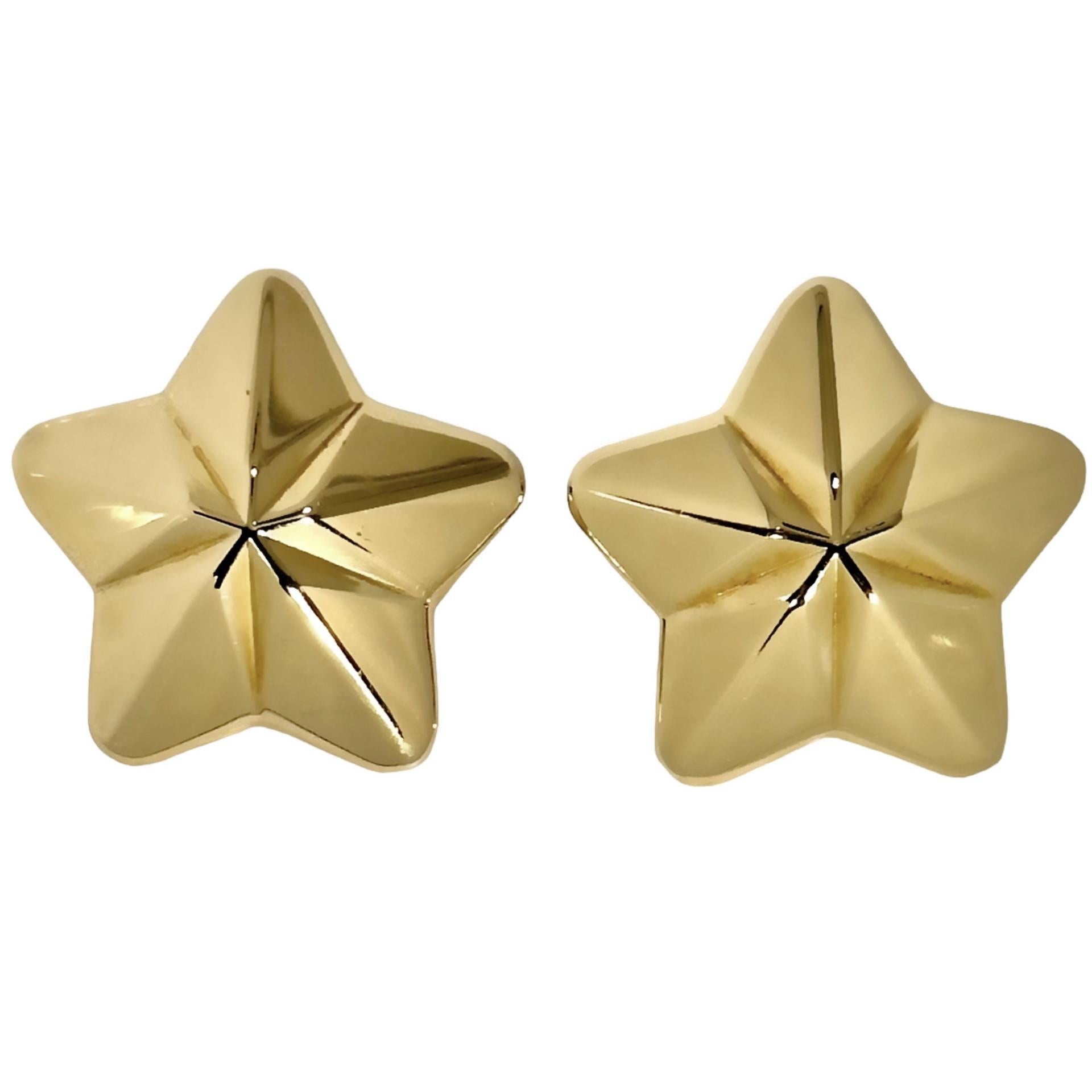 Dieses Paar italienischer Ohrringe mit Sternmotiv aus 14-karätigem Gelbgold von 