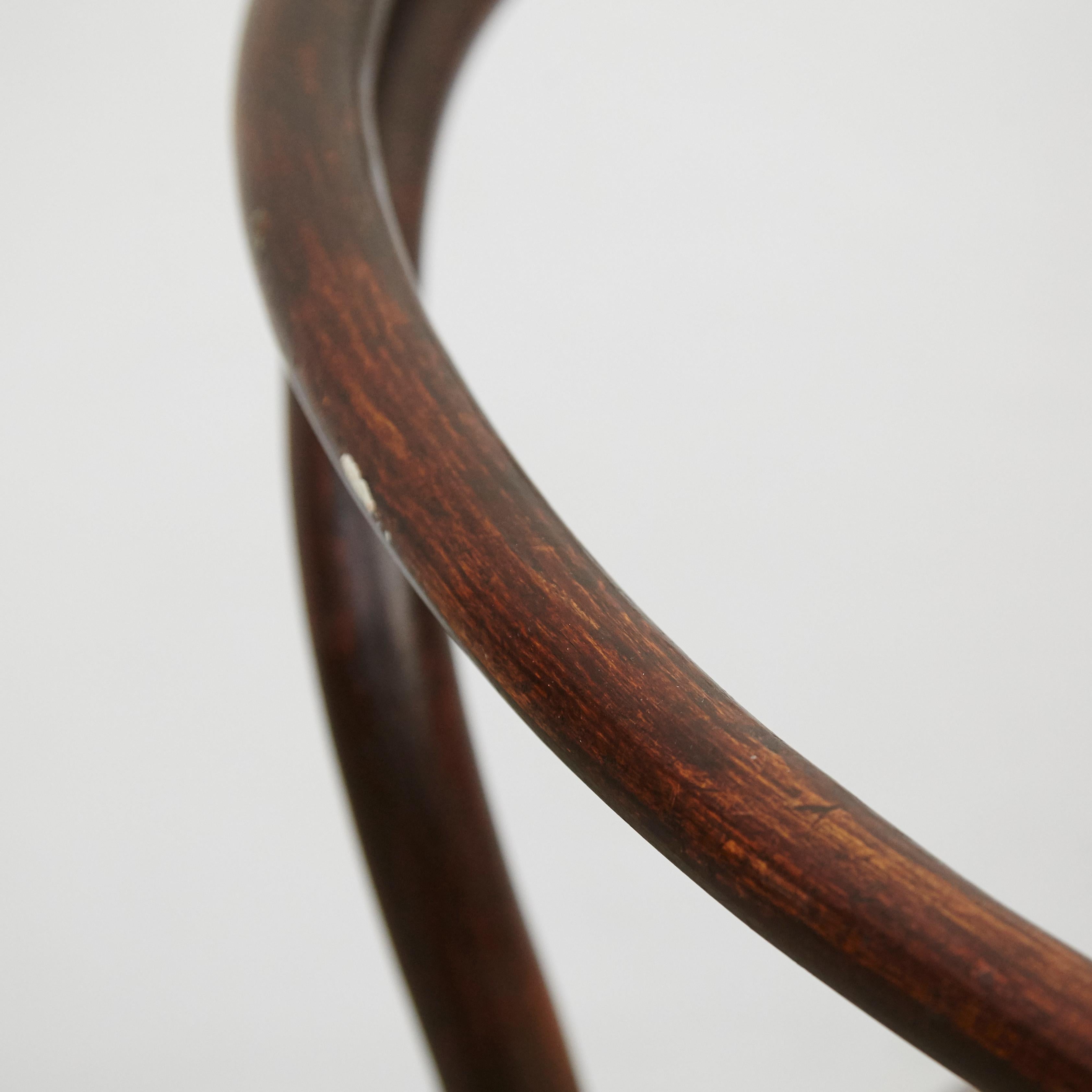 Fauteuil en bois cintré Ligna B9 / 209, vers 1940 6