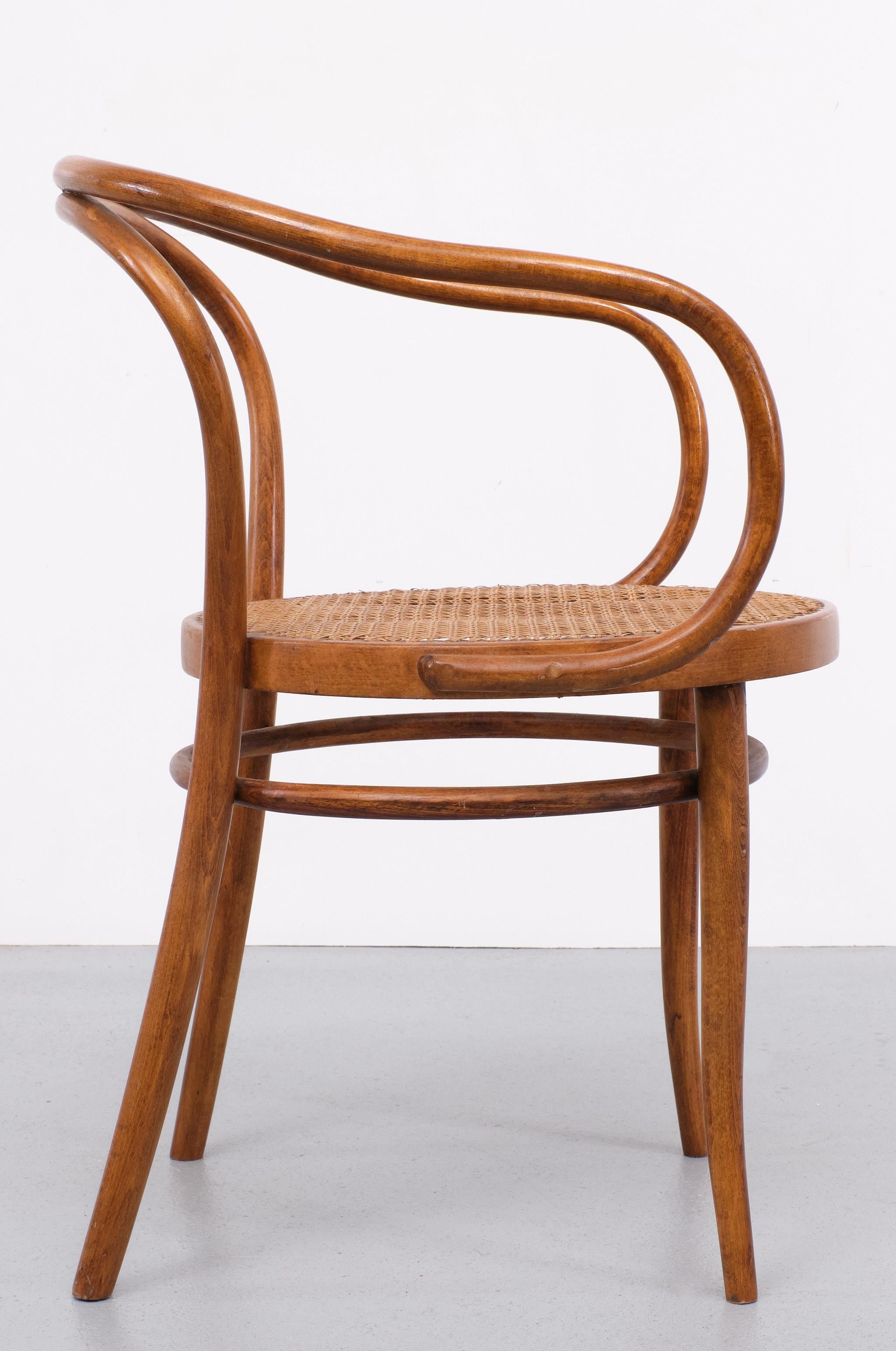 Ligna Thonet  B9 bentwood chair   1940s  Wiener Stuhl  3