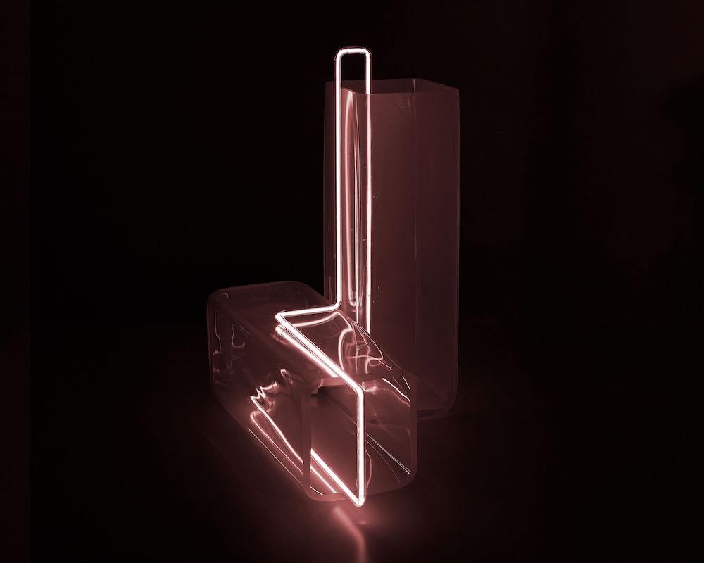 Ligne Light 1, by Sabine Marcelis, Blown Glass, Neon Light, Glass Table Lamp In New Condition For Sale In Beverly Hills, CA