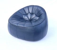Ligne Roset Ganzleder-Ottoman-Drehsessel