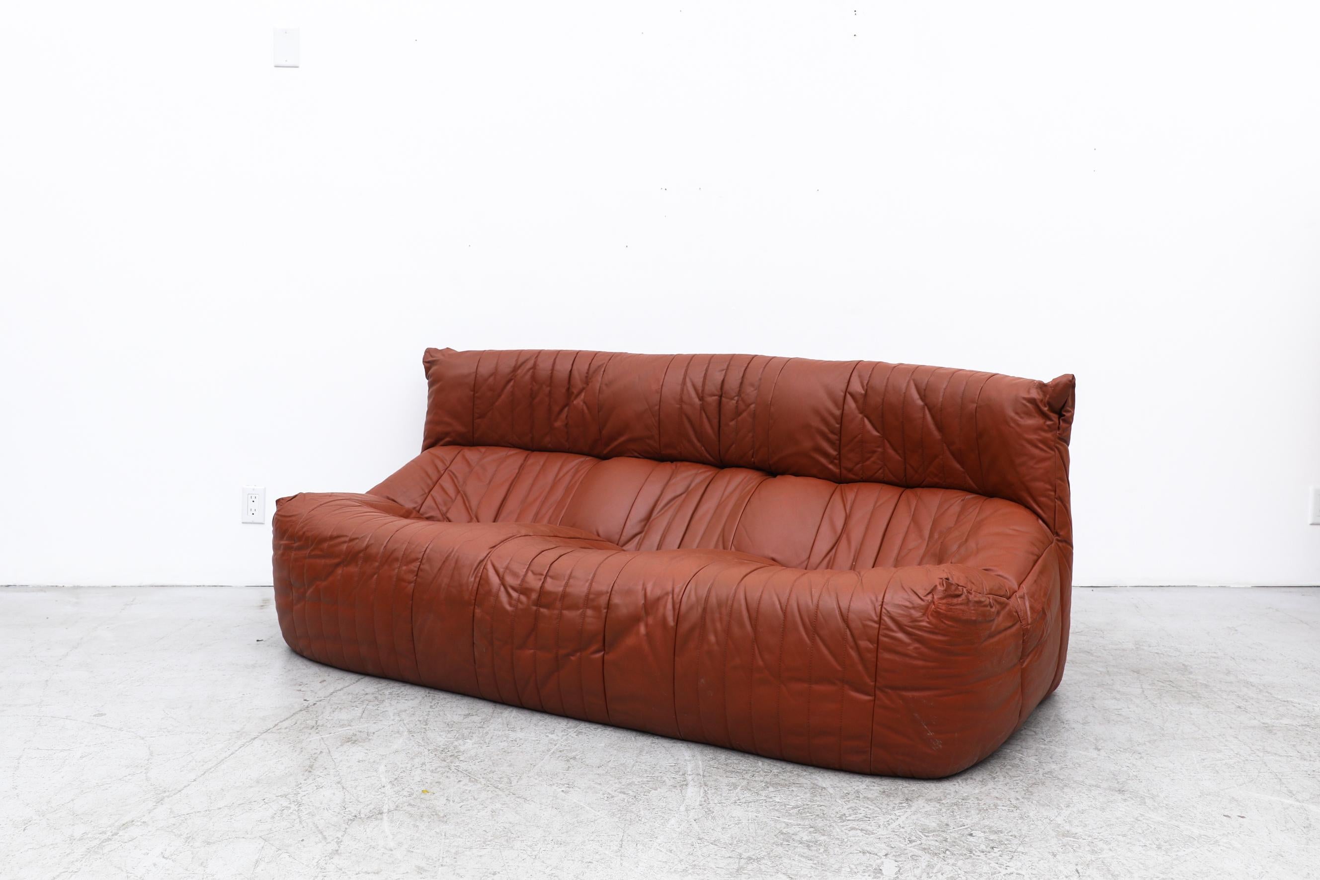aralia sofa