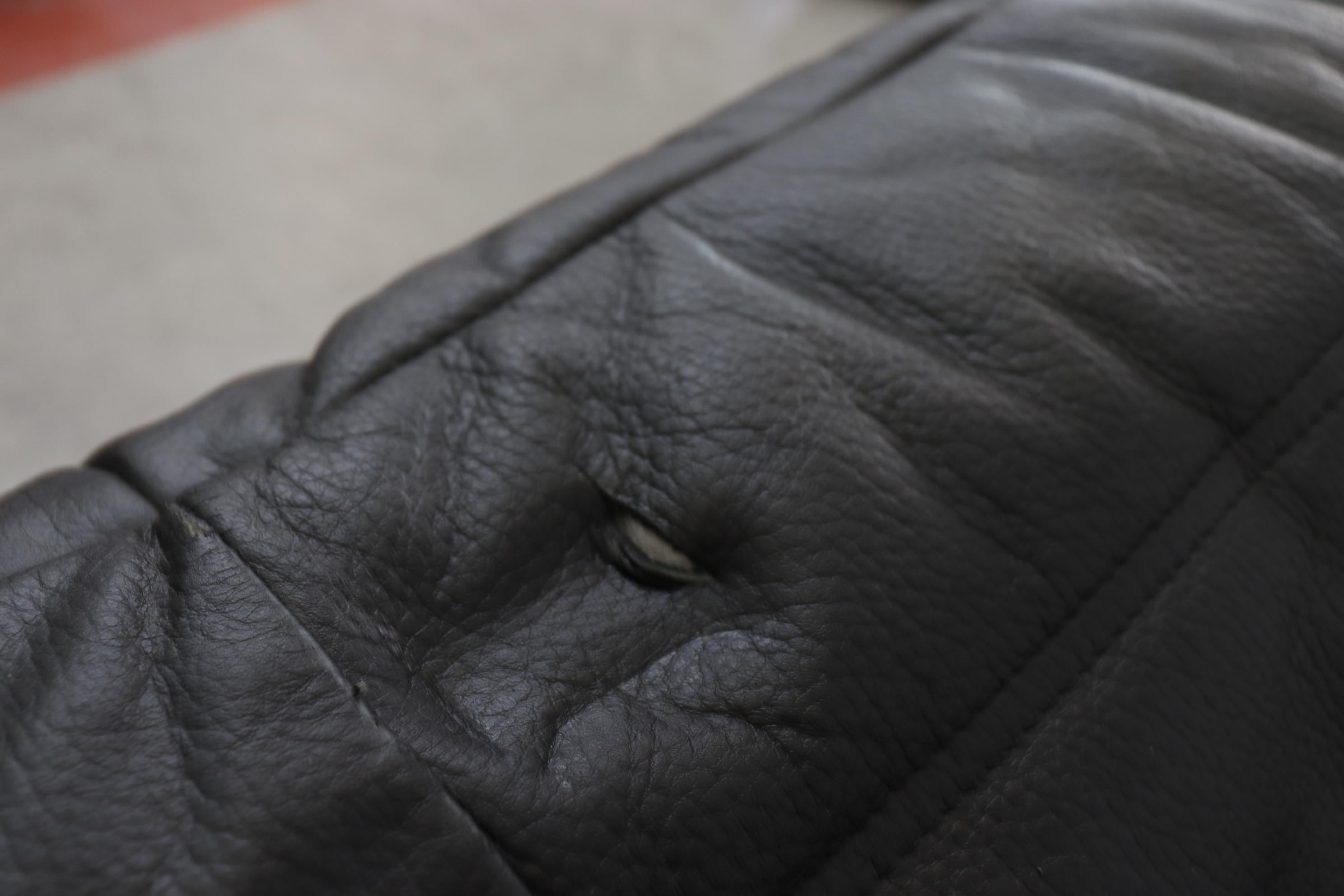 Ligne Roset Black Leather 'TOGO' Sofa 7