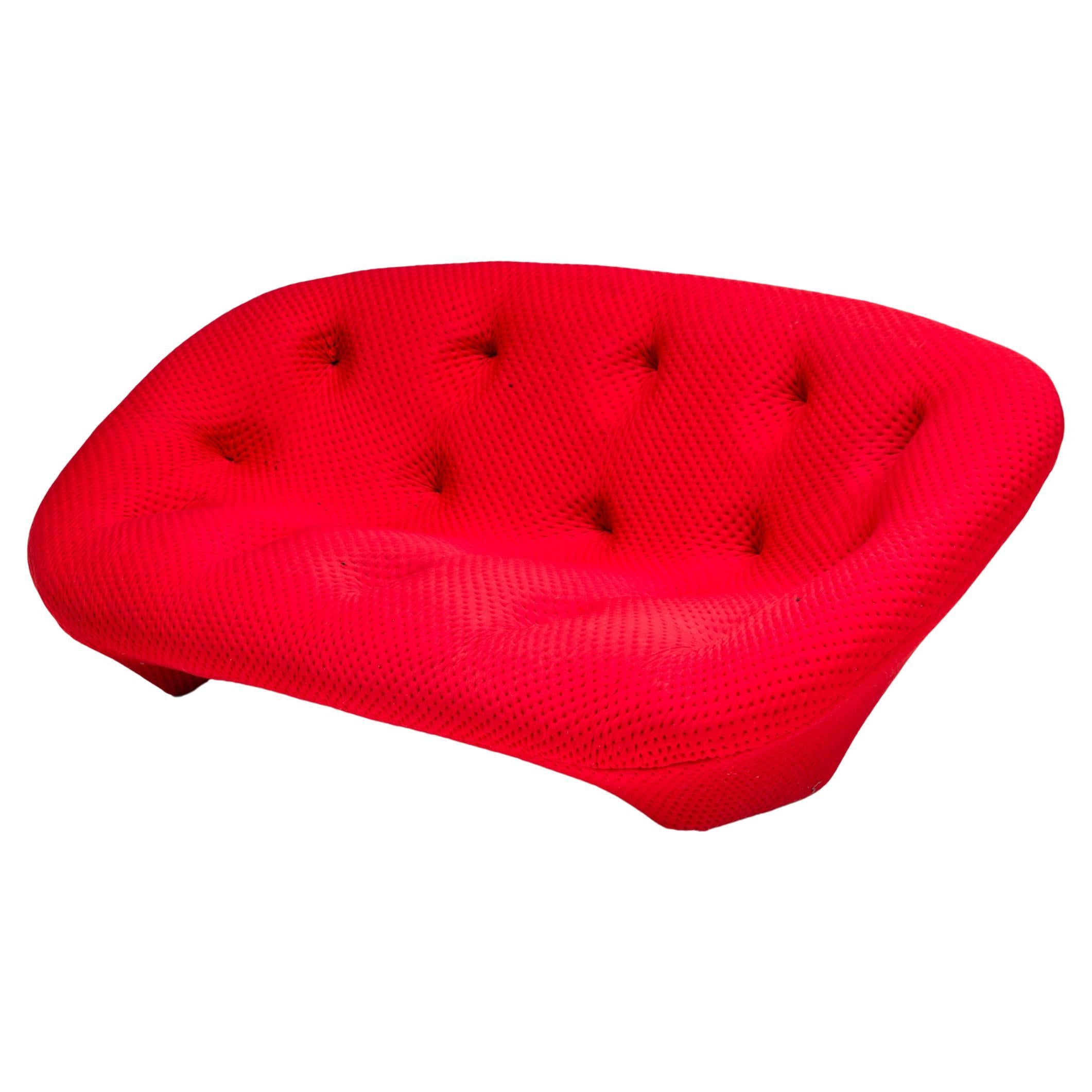 Canapé rouge Ploum Ligne Roset d'Erwan & Ronan Bouroullec