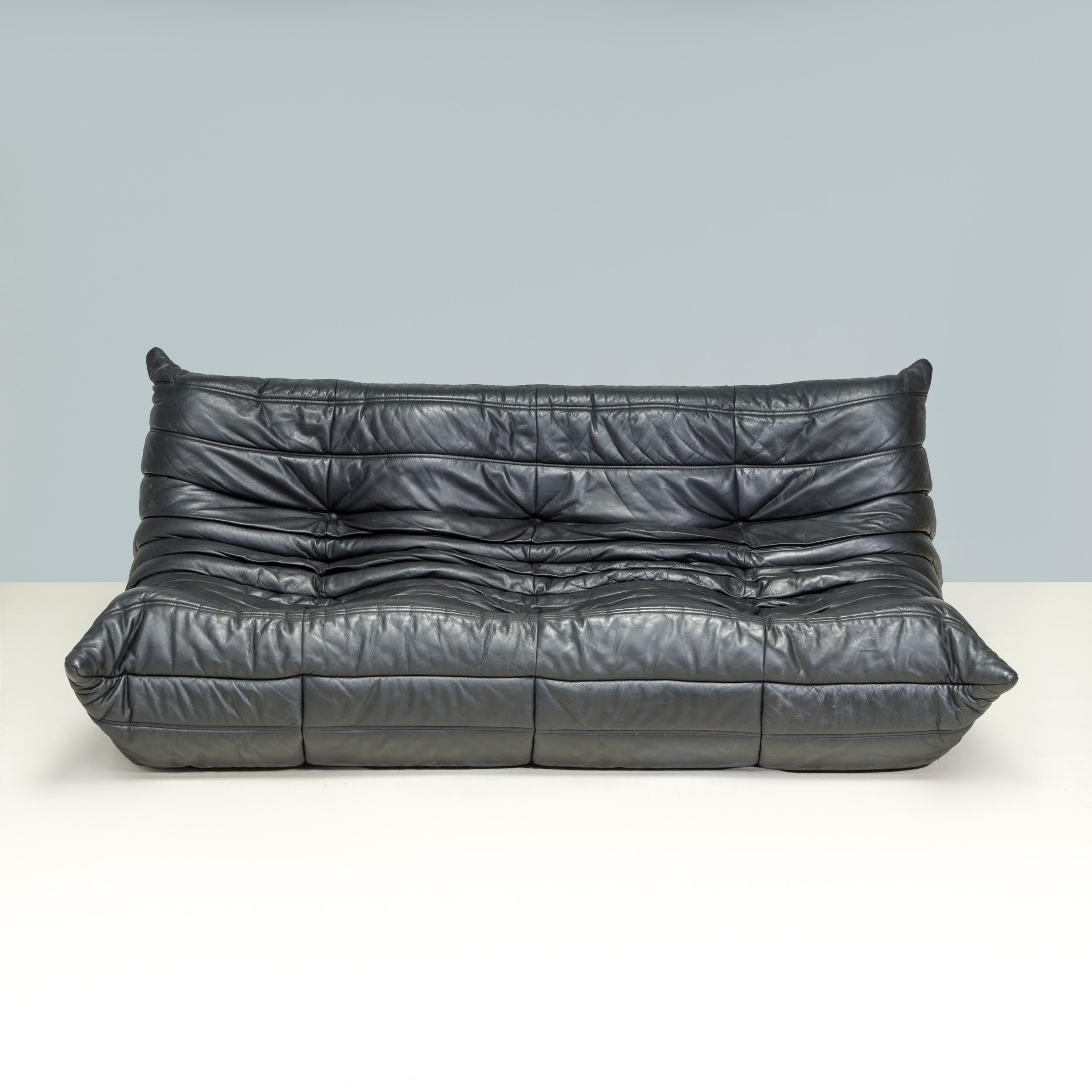 Ligne Roset by Michel Ducaroy Black Leather Togo Modular Sofa, Set of 3 In Good Condition In Basildon, London