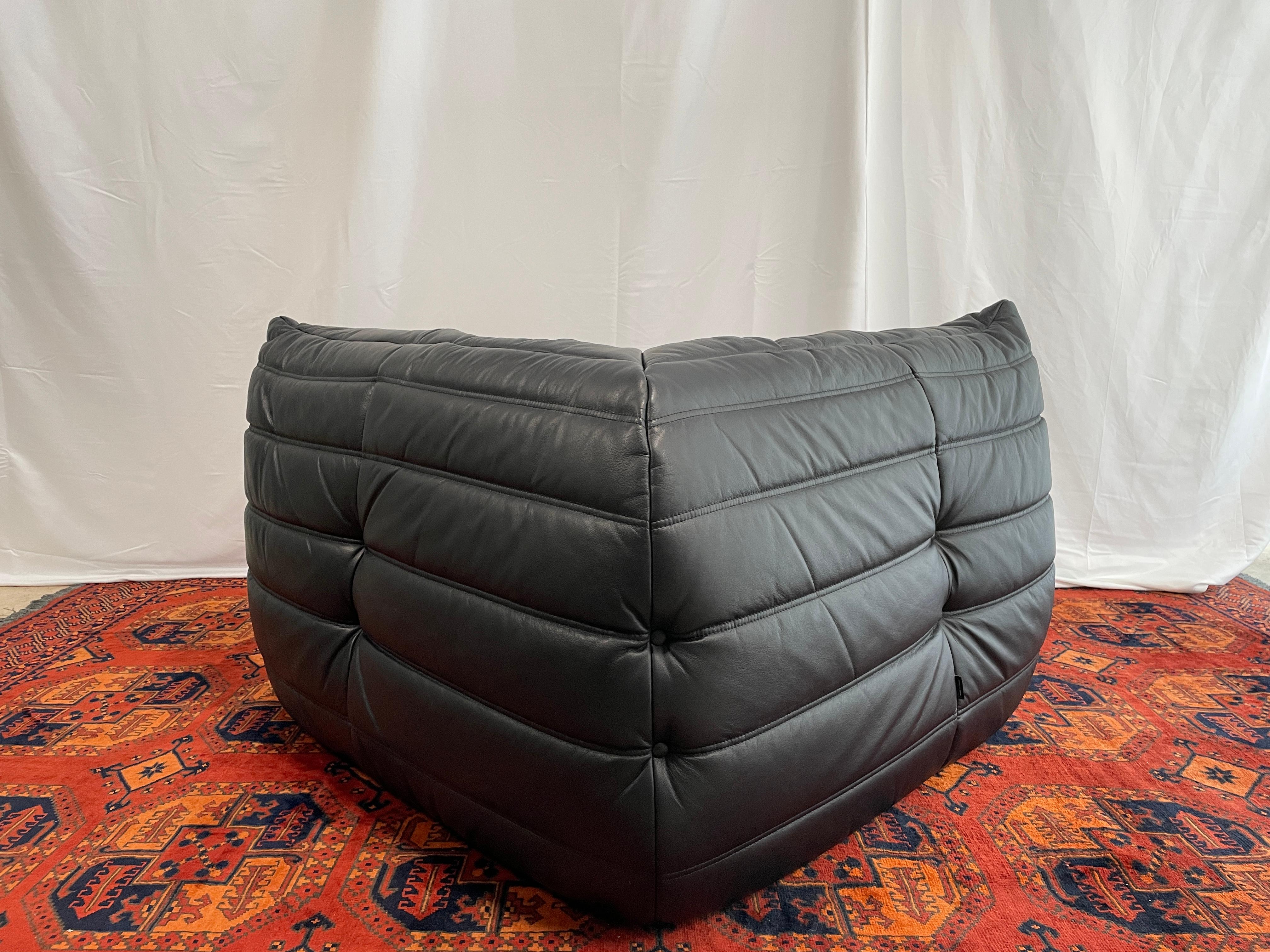 Ligne Roset by Michel Ducaroy Black leather togo Modular Sofa Set of 3 In Good Condition In Malibu, US