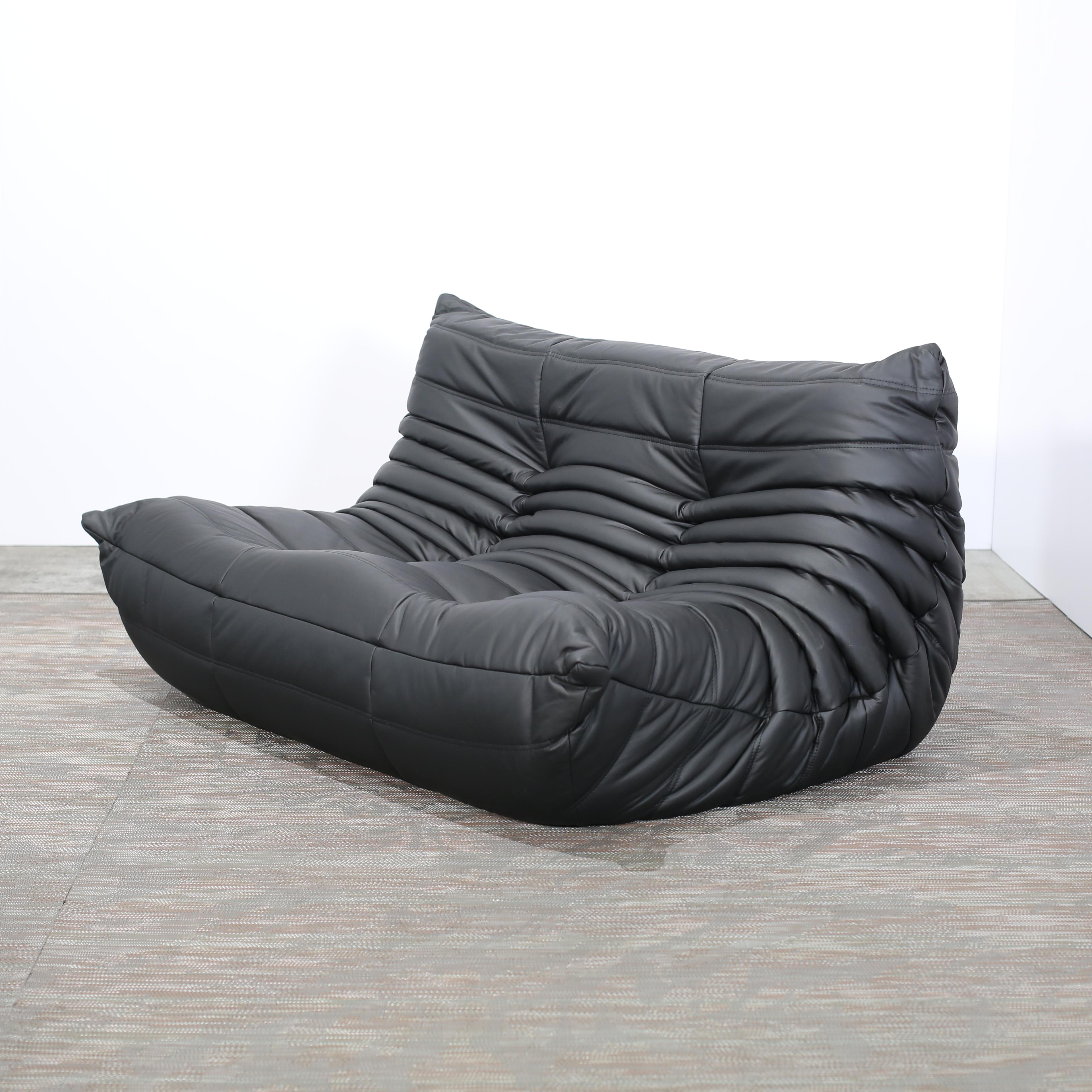 Ligne Roset by Michel Ducaroy Black Leather Togo Modular Sofas, Set of Five For Sale 5