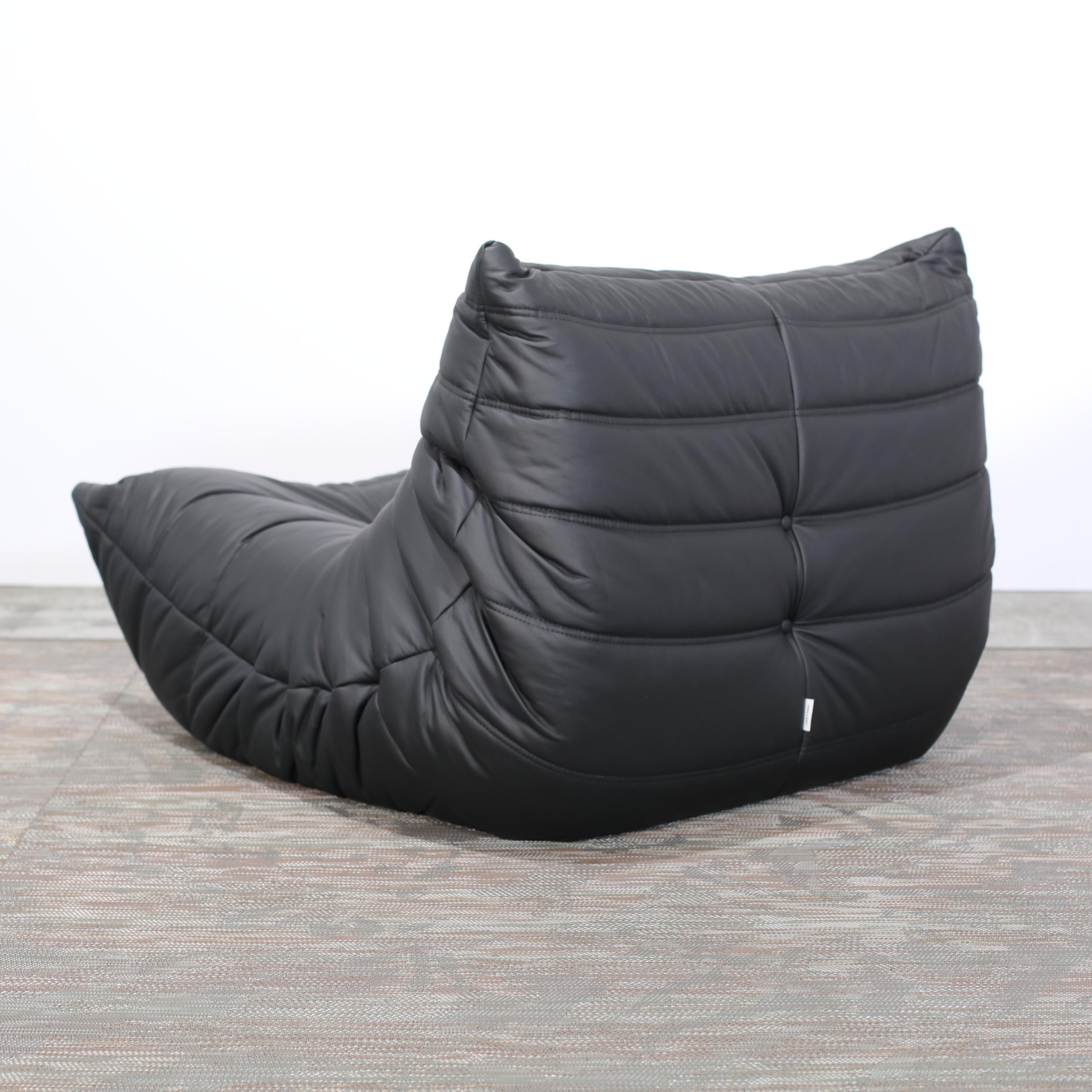 Ligne Roset by Michel Ducaroy Black Leather Togo Modular Sofas, Set of Five For Sale 8