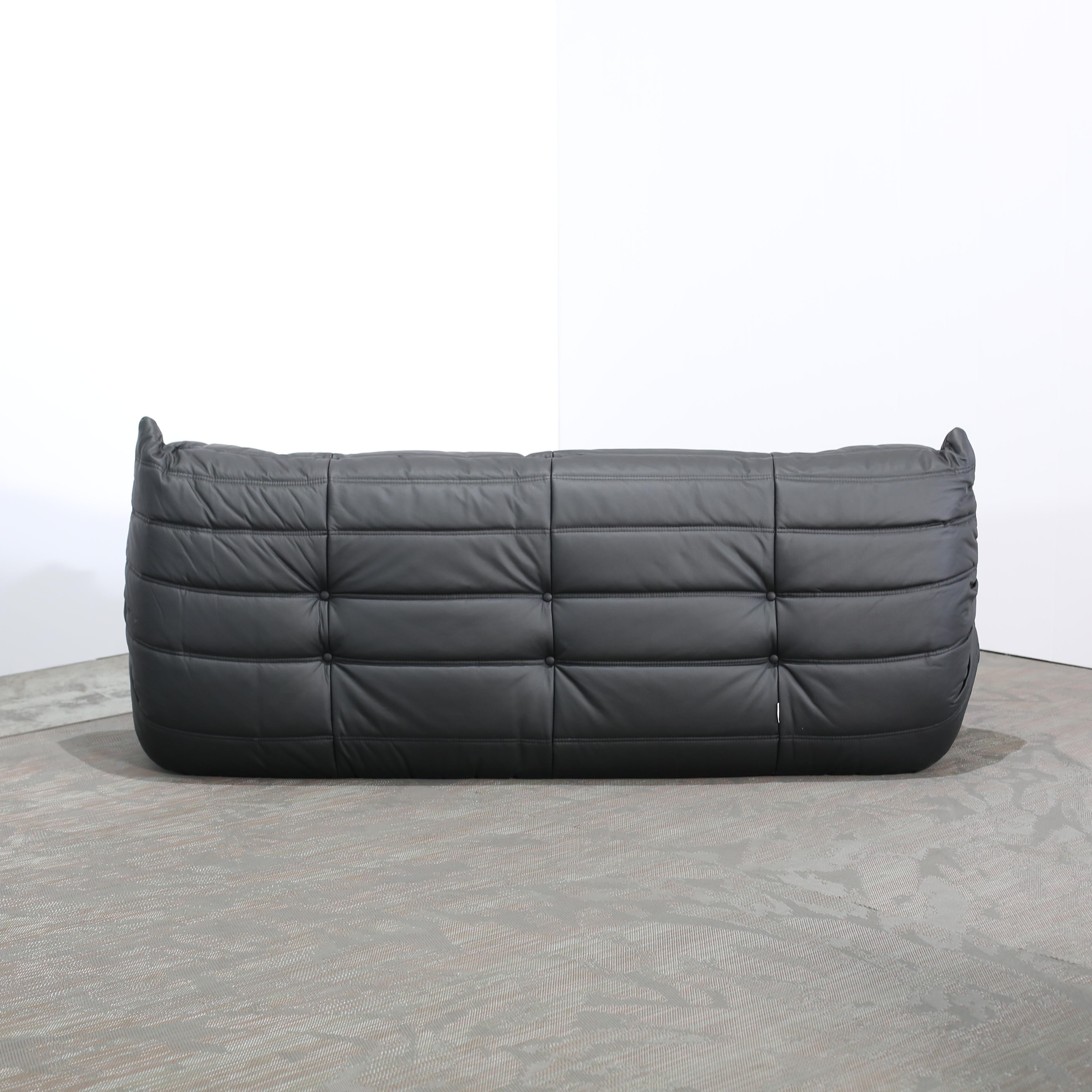 Ligne Roset by Michel Ducaroy Black Leather Togo Modular Sofas, Set of Five For Sale 12