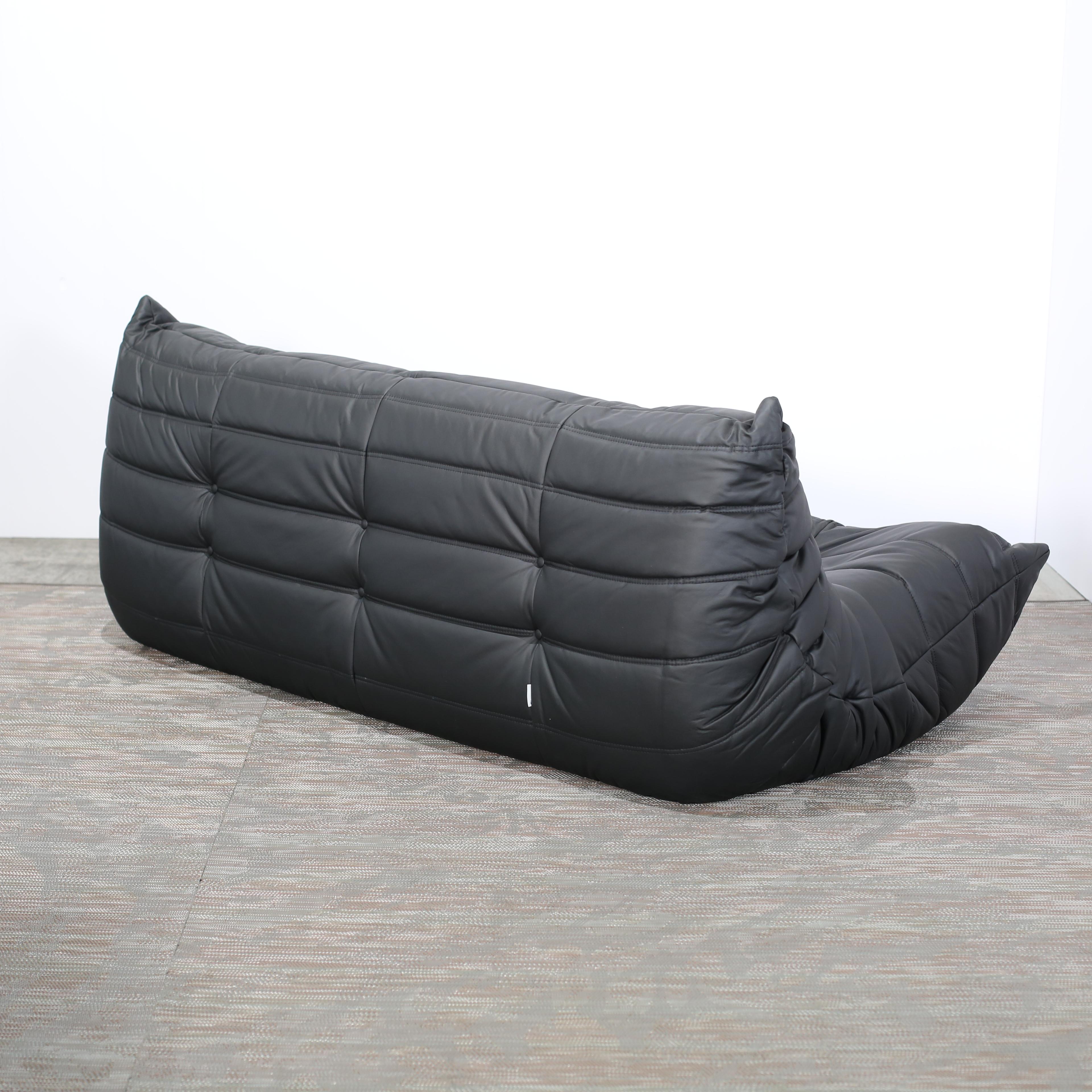 Ligne Roset by Michel Ducaroy Black Leather Togo Modular Sofas, Set of Five For Sale 13