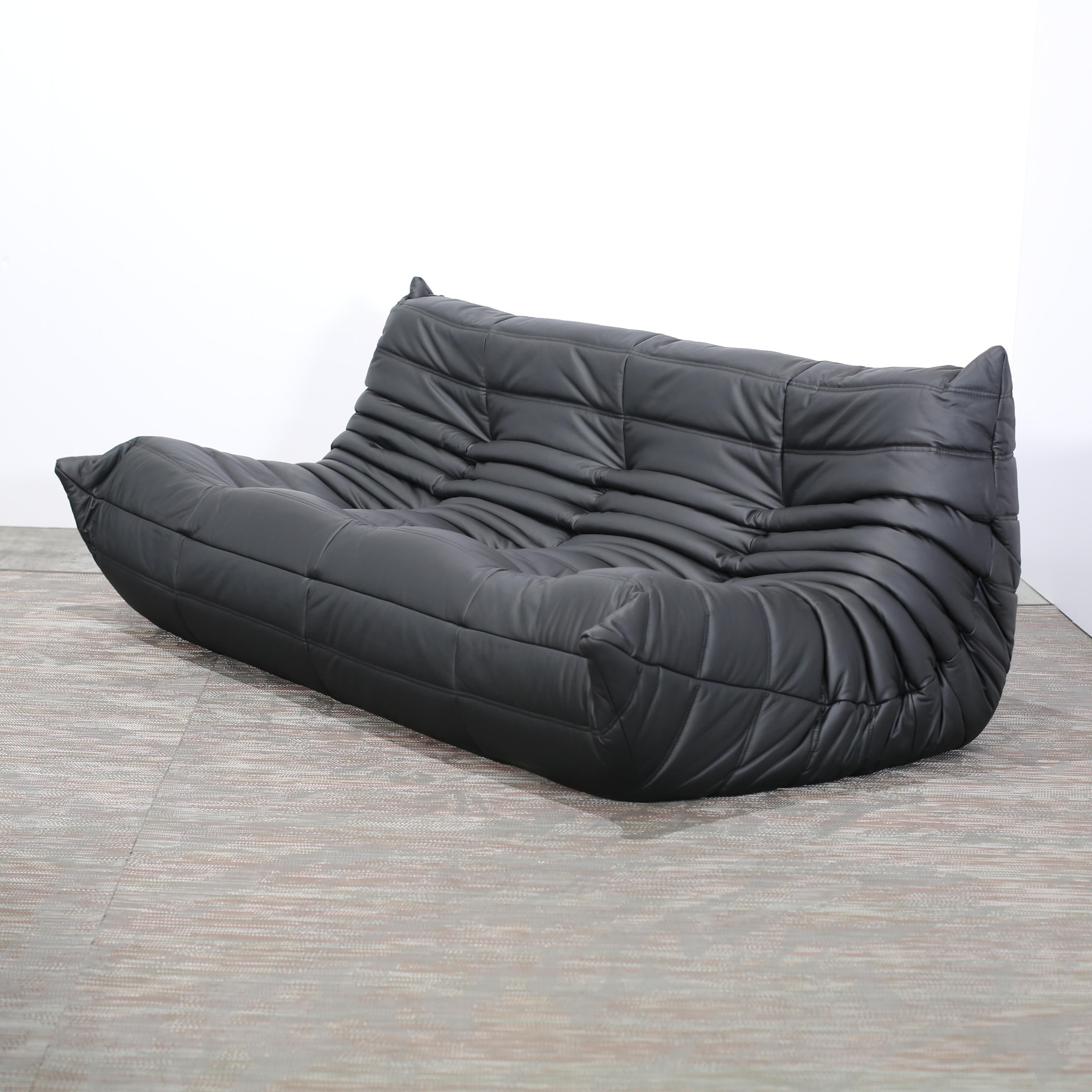 Ligne Roset by Michel Ducaroy Black Leather Togo Modular Sofas, Set of Five For Sale 2