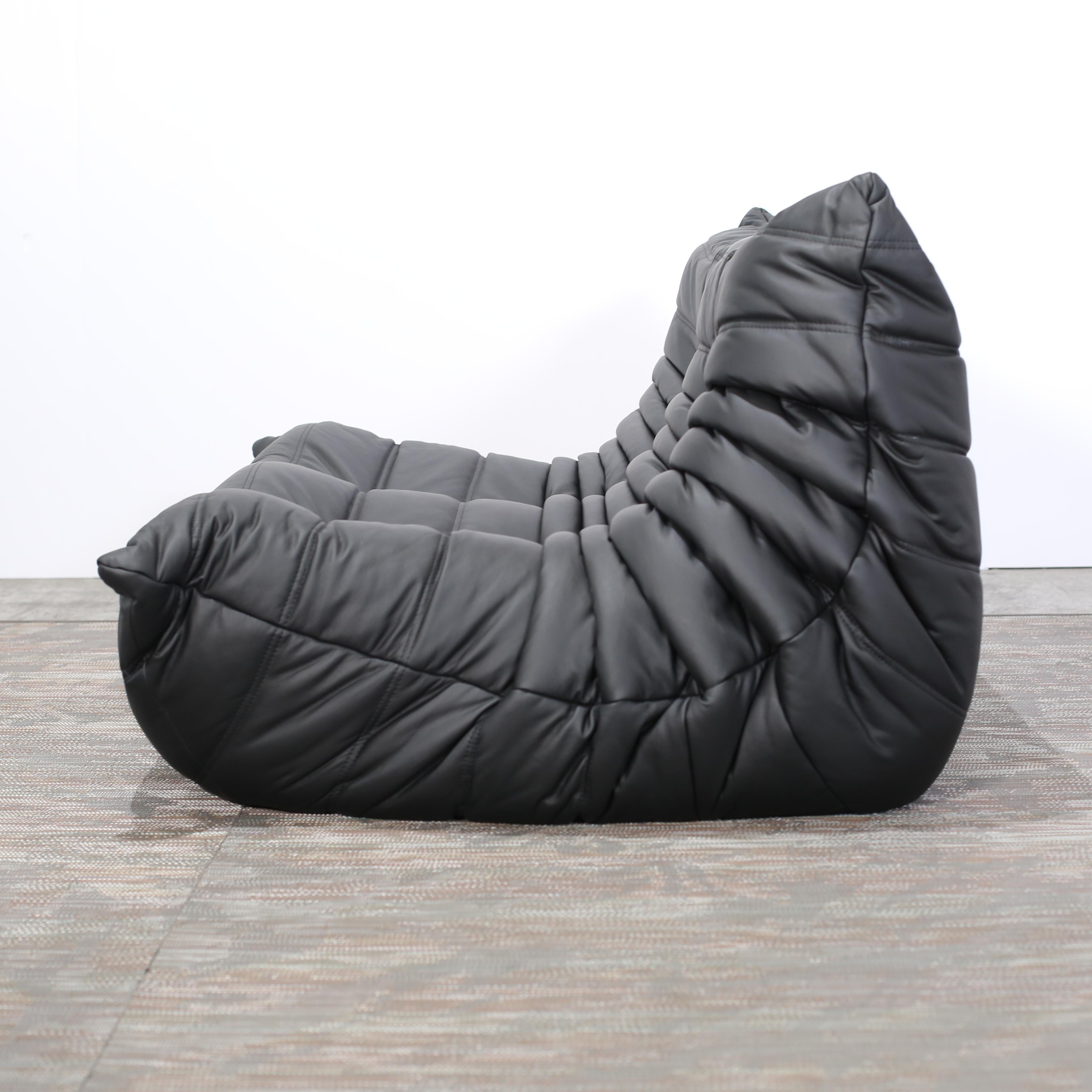 Ligne Roset by Michel Ducaroy Black Leather Togo Modular Sofas, Set of Three For Sale 9