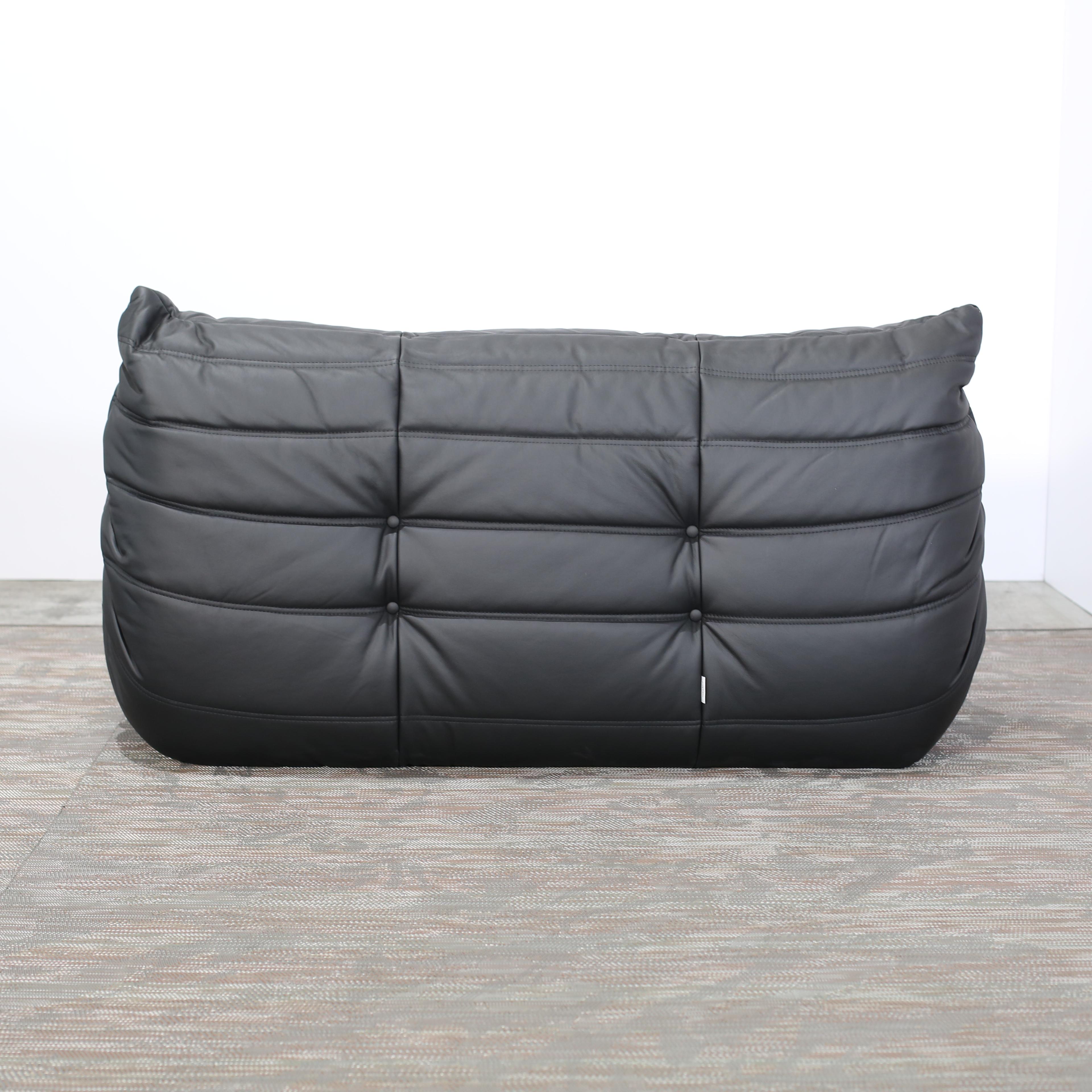 Ligne Roset by Michel Ducaroy Black Leather Togo Modular Sofas, Set of Three For Sale 10