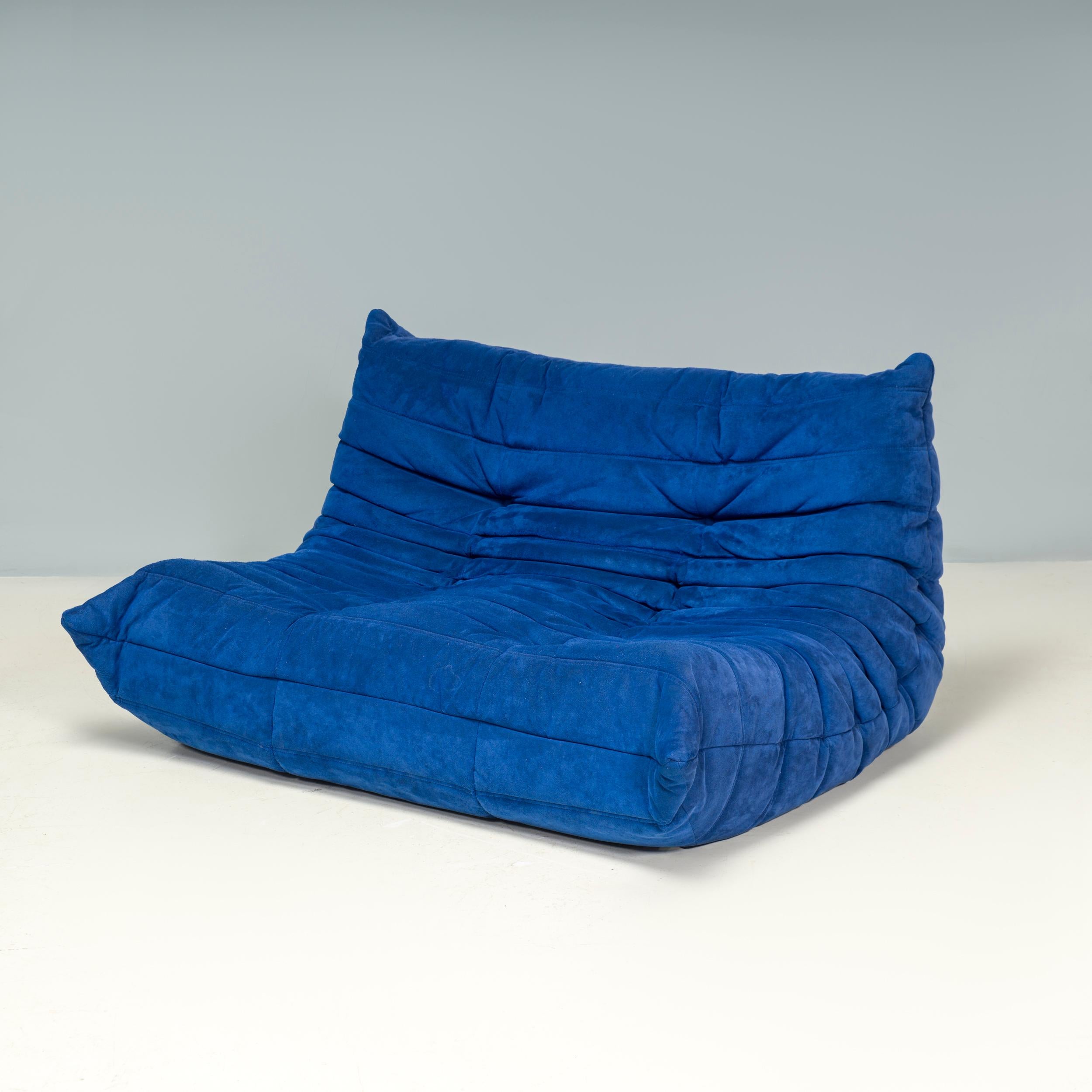 Set von fünf Togo-Sofa aus blauem Alcantara-Stoff in Ligne Roset von Michel Ducaroy-Stoff (21. Jahrhundert und zeitgenössisch)