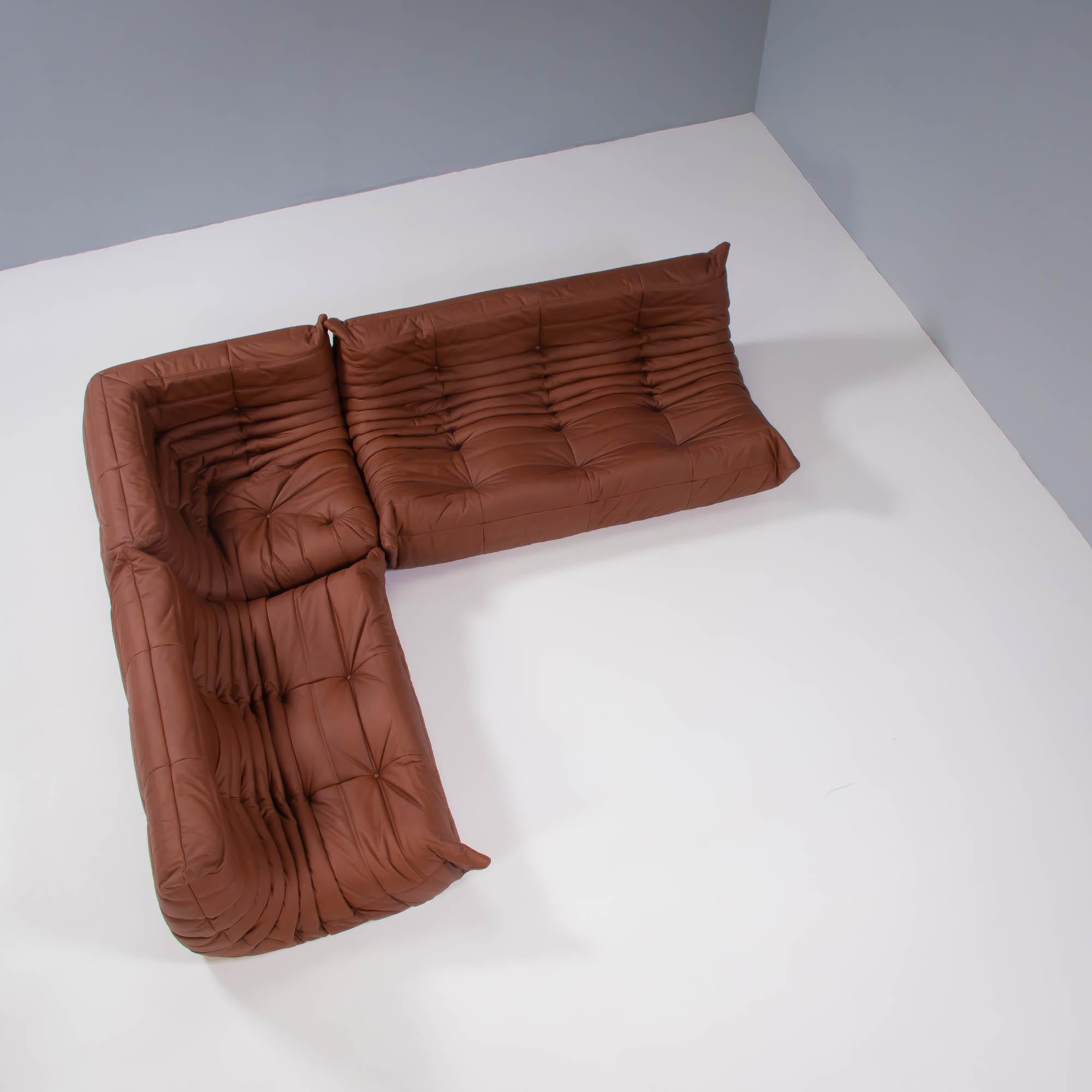 Ligne Roset by Michel Ducaroy Togo en cuir Brown, Set of Three en vente 5