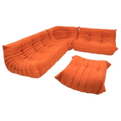 Togo arancione di Ligne Roset by Michel Ducaroy, set di quattro pezzi