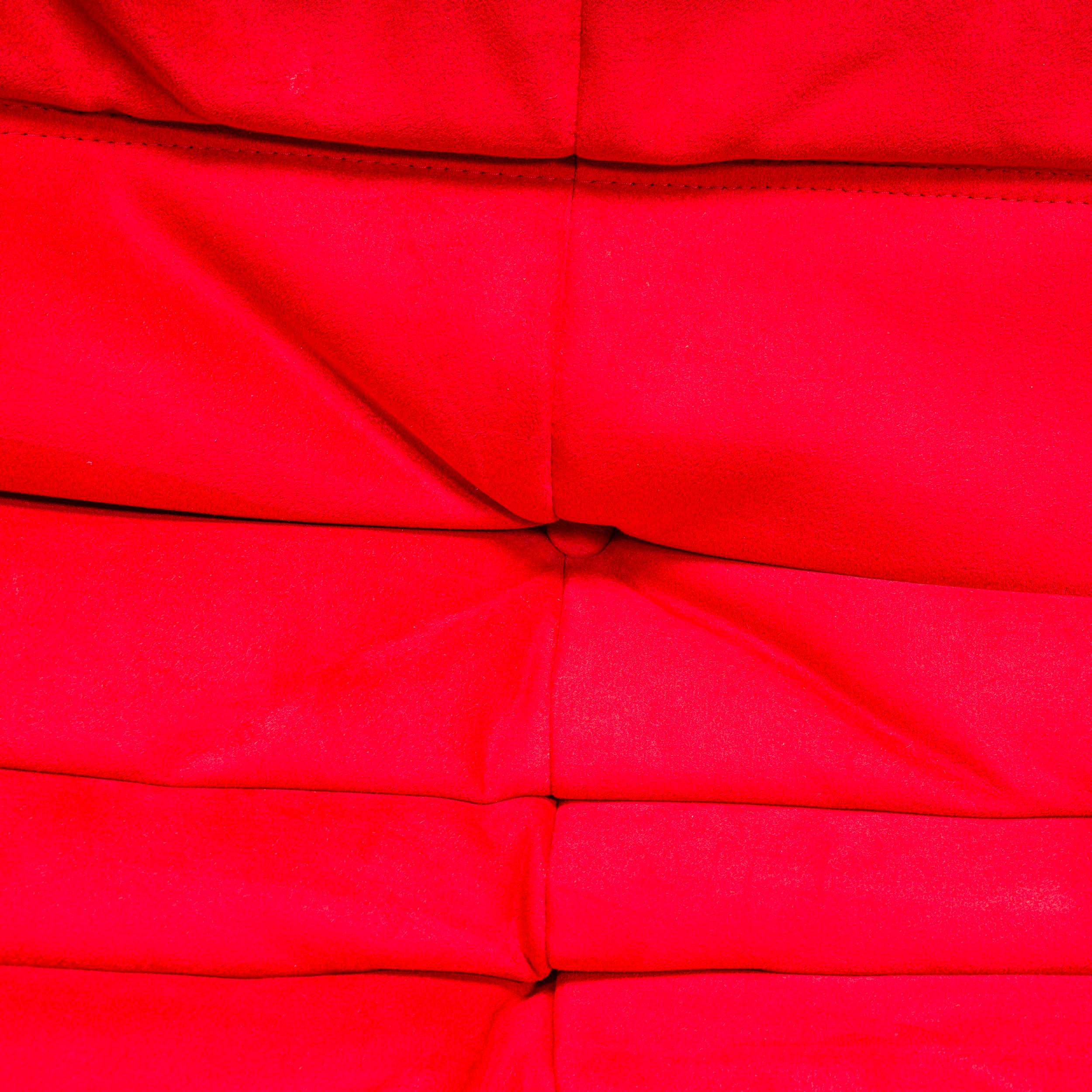 Set aus drei Togo-Sofa aus rotem Stoff in Ligne Roset von Michel Ducaroy-Stoff 7
