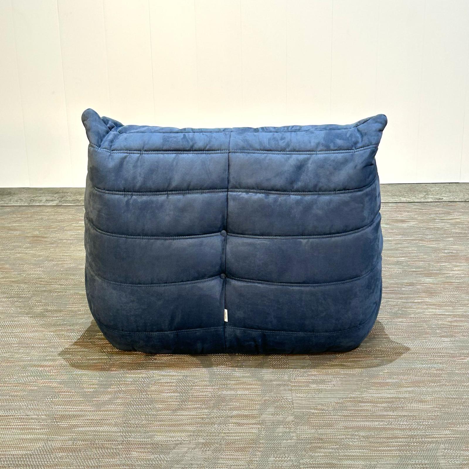 Ligne Roset by Michel Ducaroy Togo Blue Modular Sofa and Footstool, Set of Five For Sale 6