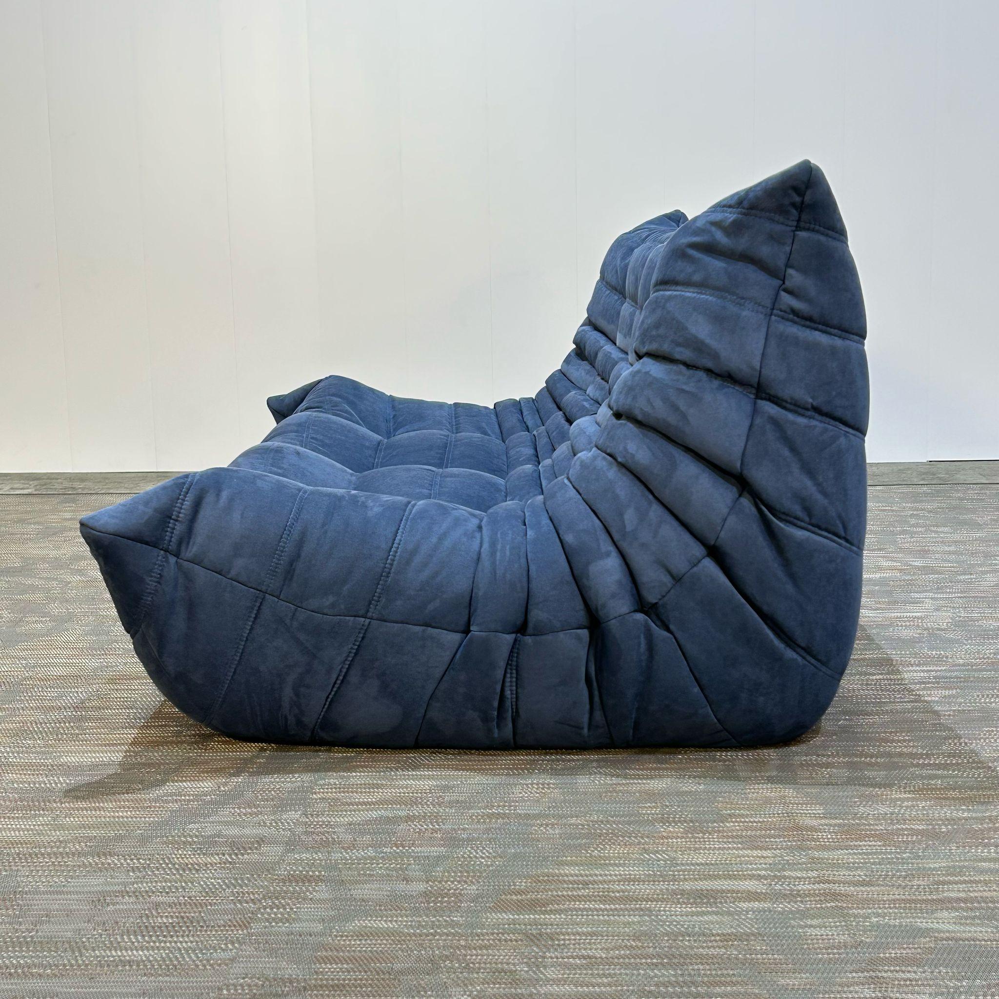 Late 20th Century Ligne Roset by Michel Ducaroy Togo Blue Modular Sofa and Footstool, Set of Five For Sale