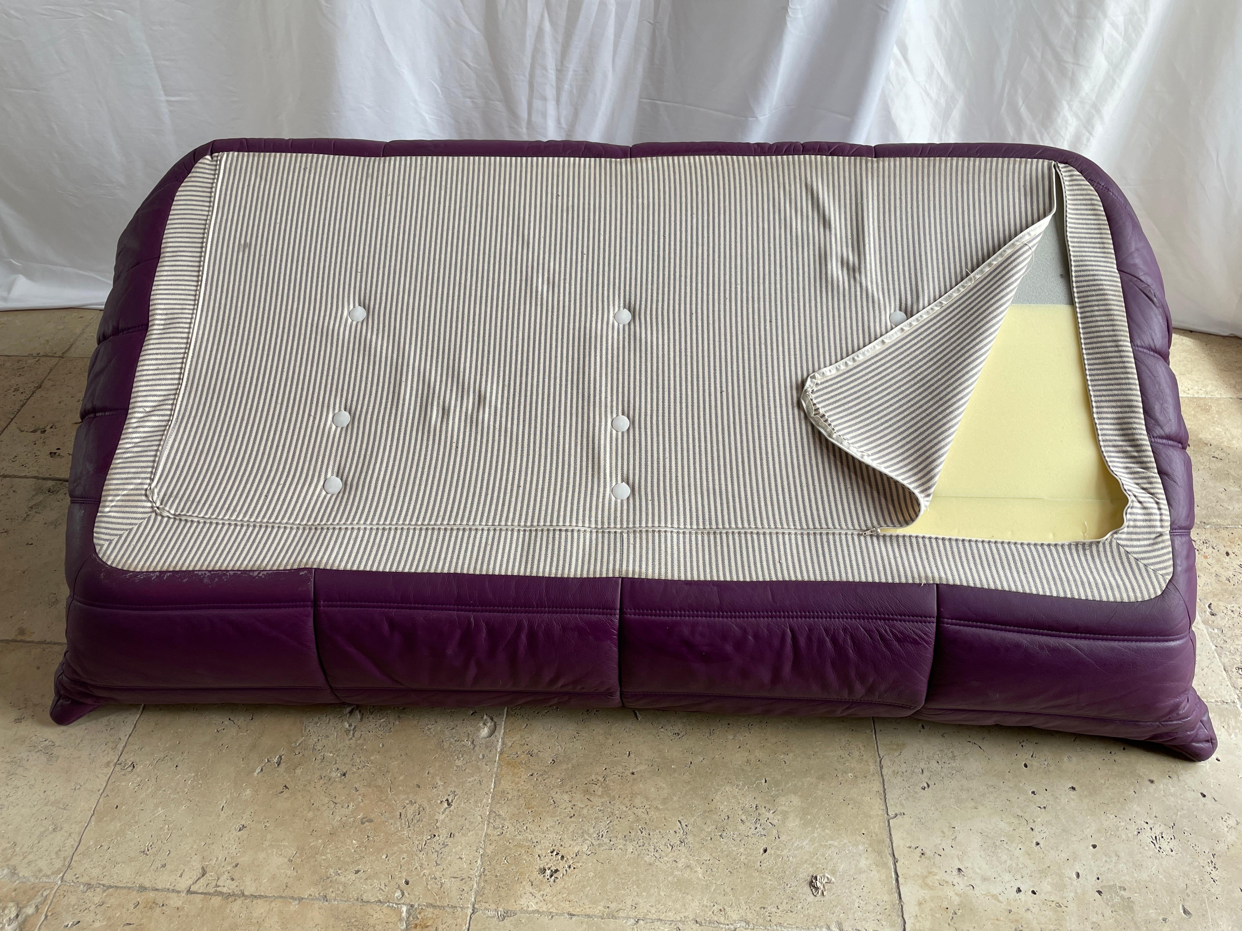 Ligne Roset by Michel Ducaroy Togo Burgundy Leather Modular Sofa Set of 2 5