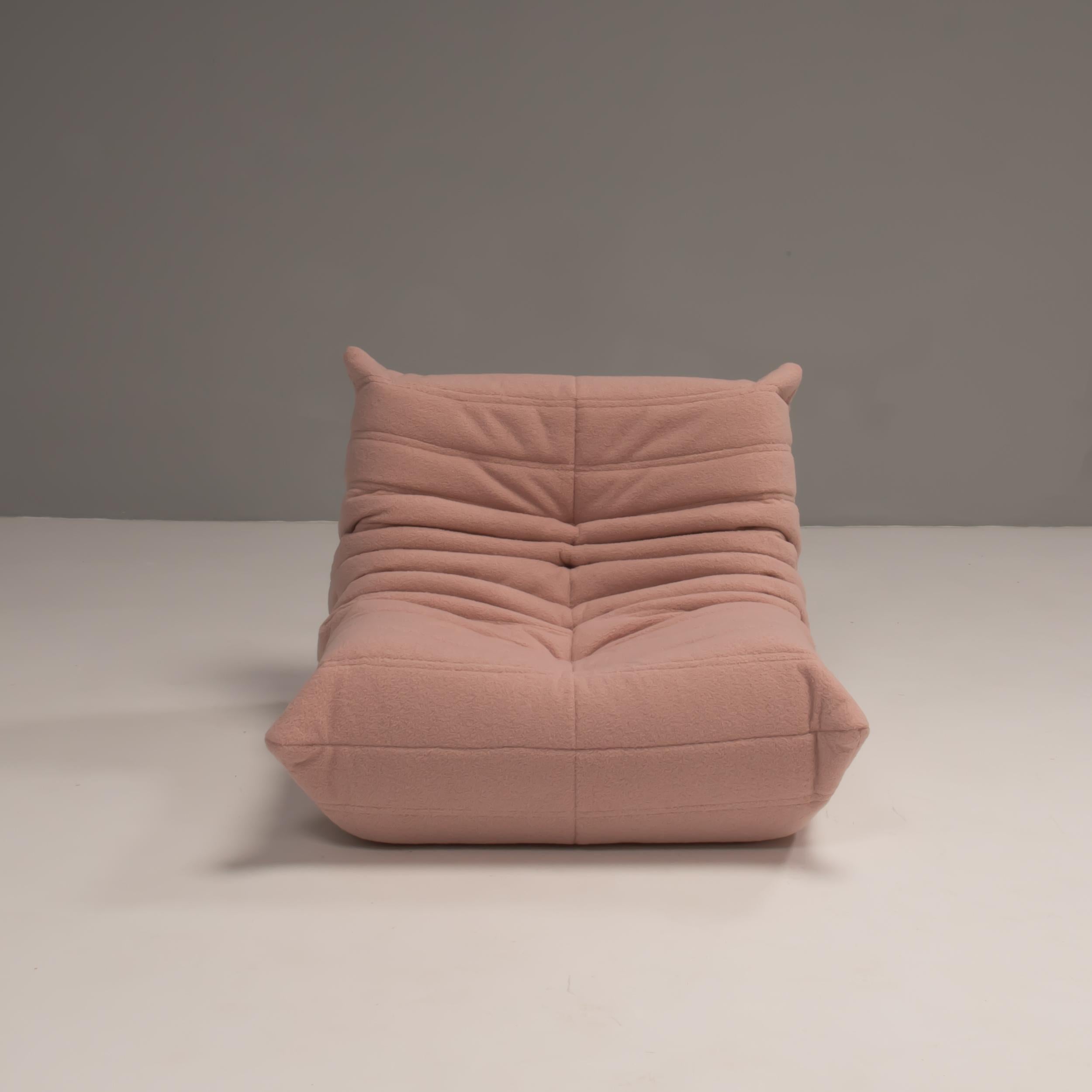 Ligne Roset by Michel Ducaroy Togo Dusk Pink Bouclé Armchair In Excellent Condition In London, GB