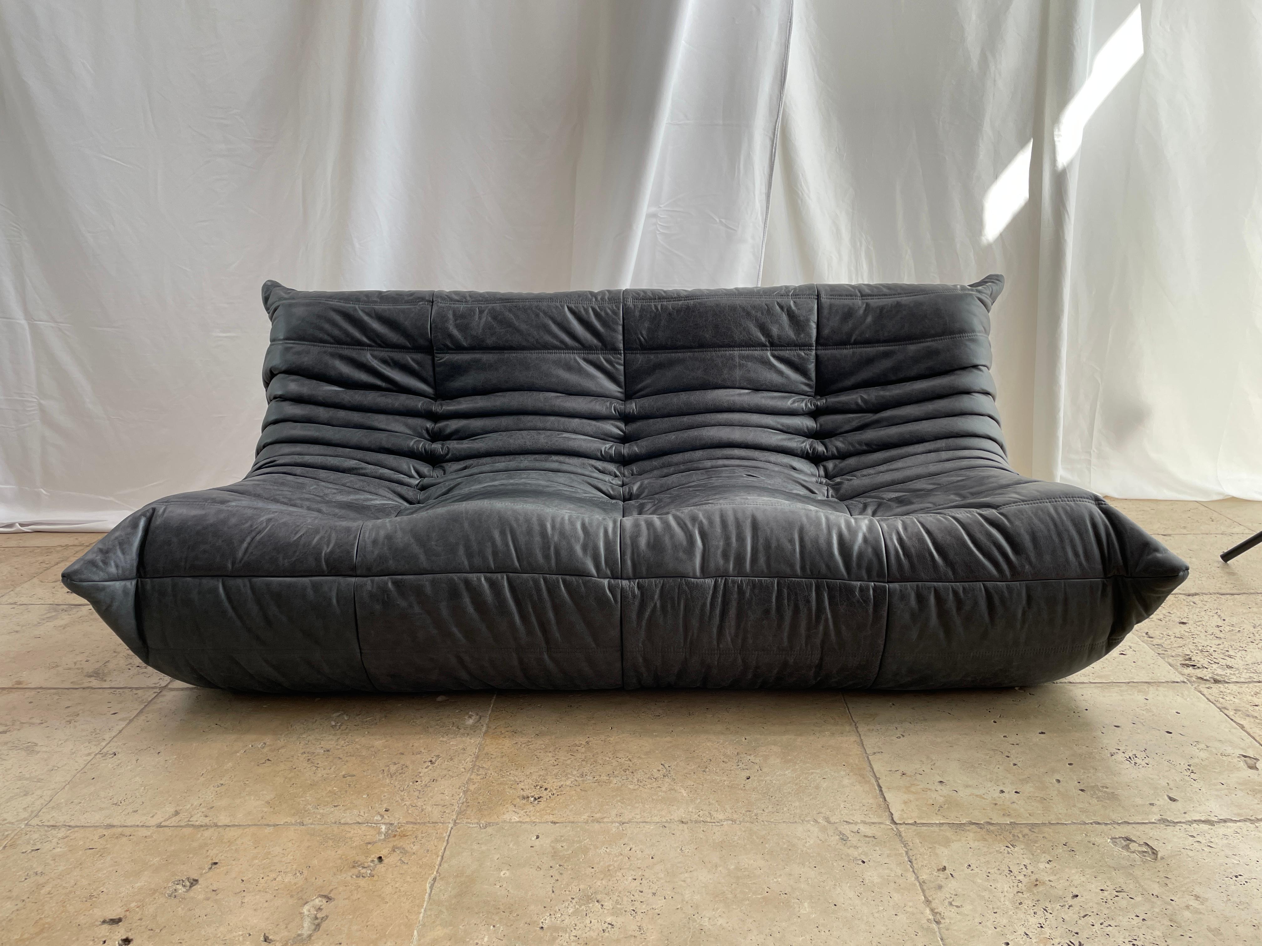 French Ligne Roset by Michel Ducaroy Togo Payne Grey Leather Modular Sofa Set of 5