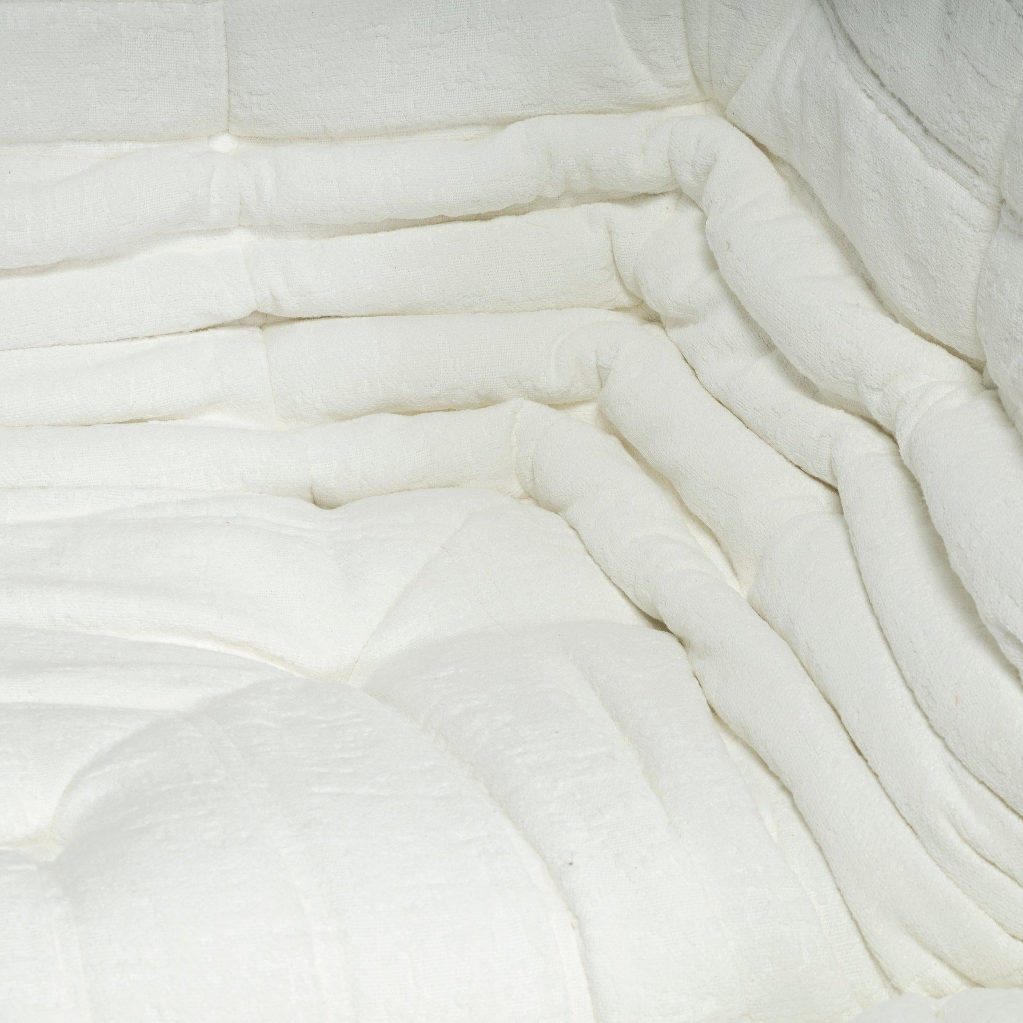 20th Century Ligne Roset by Michel Ducaroy White Bouclé Togo Sofa and Footstool, Set of Five For Sale