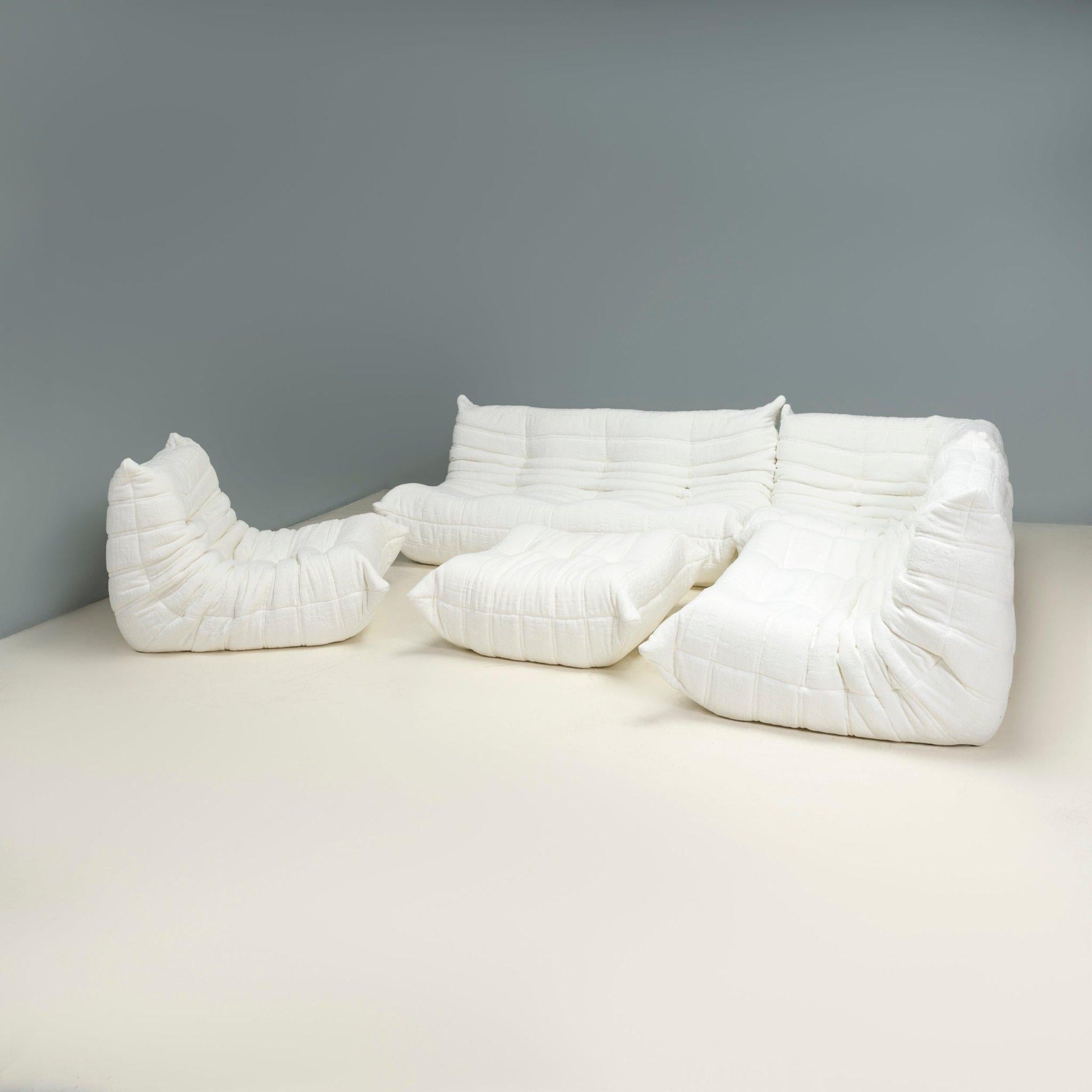 Ligne Roset by Michel Ducaroy White Bouclé Togo Sofa and Footstool, Set of Five For Sale 2