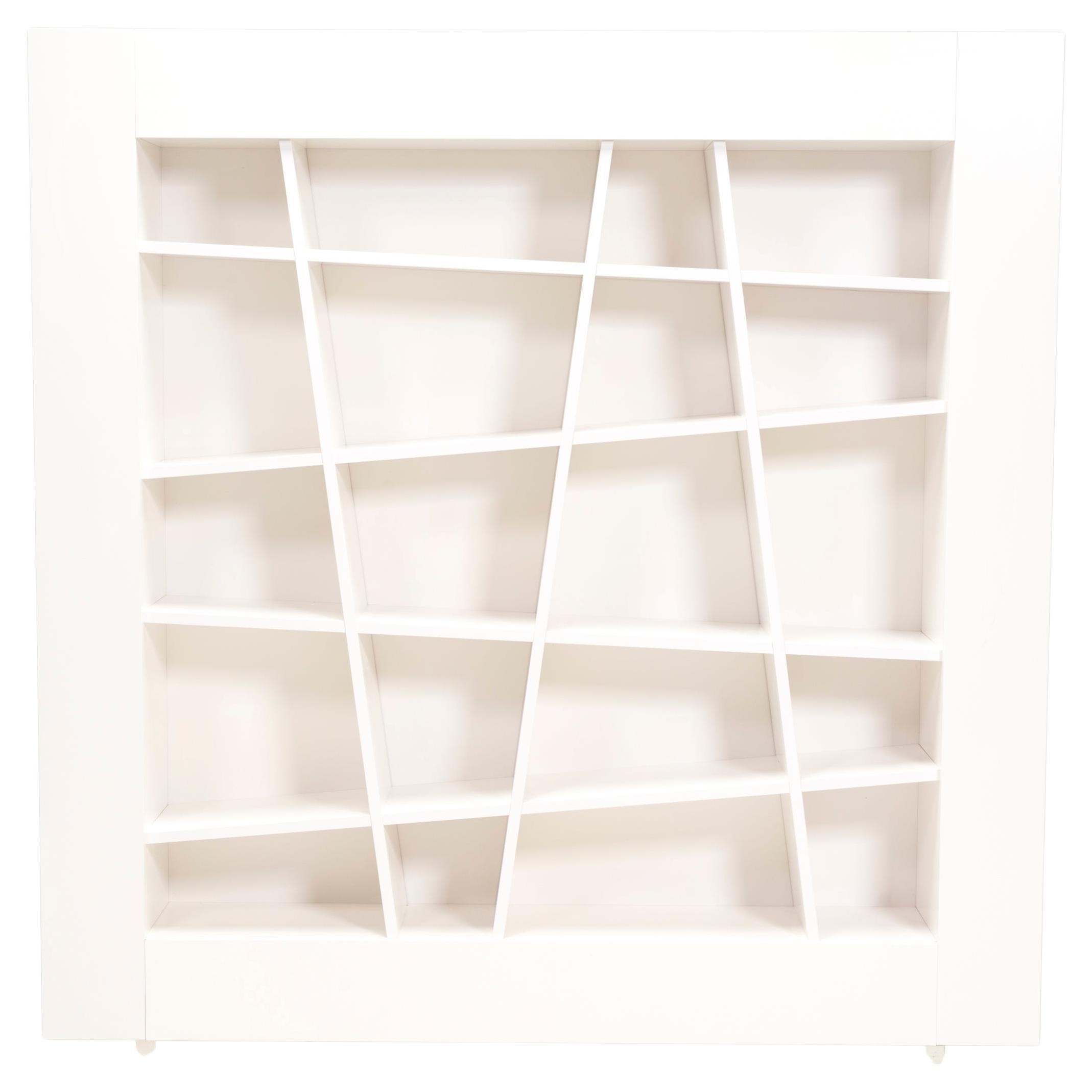 Ligne Roset von Peter Maly Lines, hängendes Regal-Bücherregal, weißer glänzender Lack