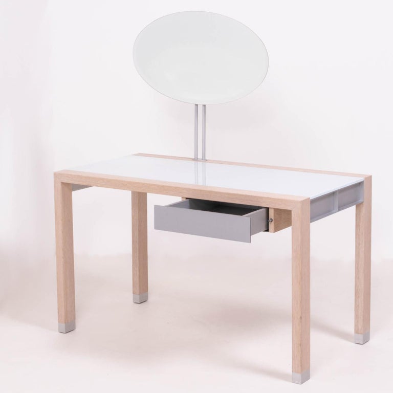 Ligne Roset by Peter Maly Lumeo White Dressing Table with Mirror In Good Condition For Sale In London, GB