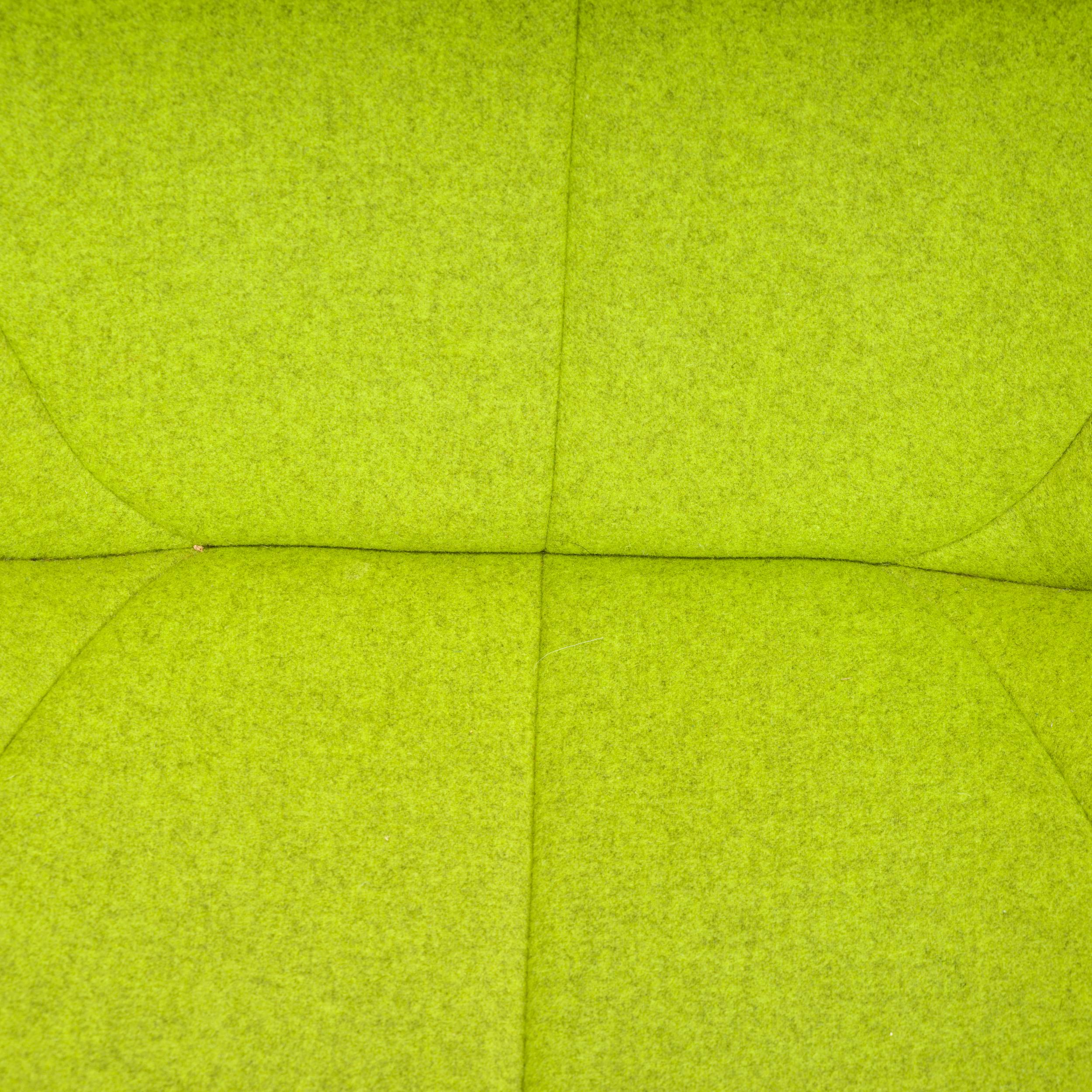 Ligne Roset by Pierre Paulin, Sessel aus grünem Stoff und Pumpkin (21. Jahrhundert und zeitgenössisch) im Angebot