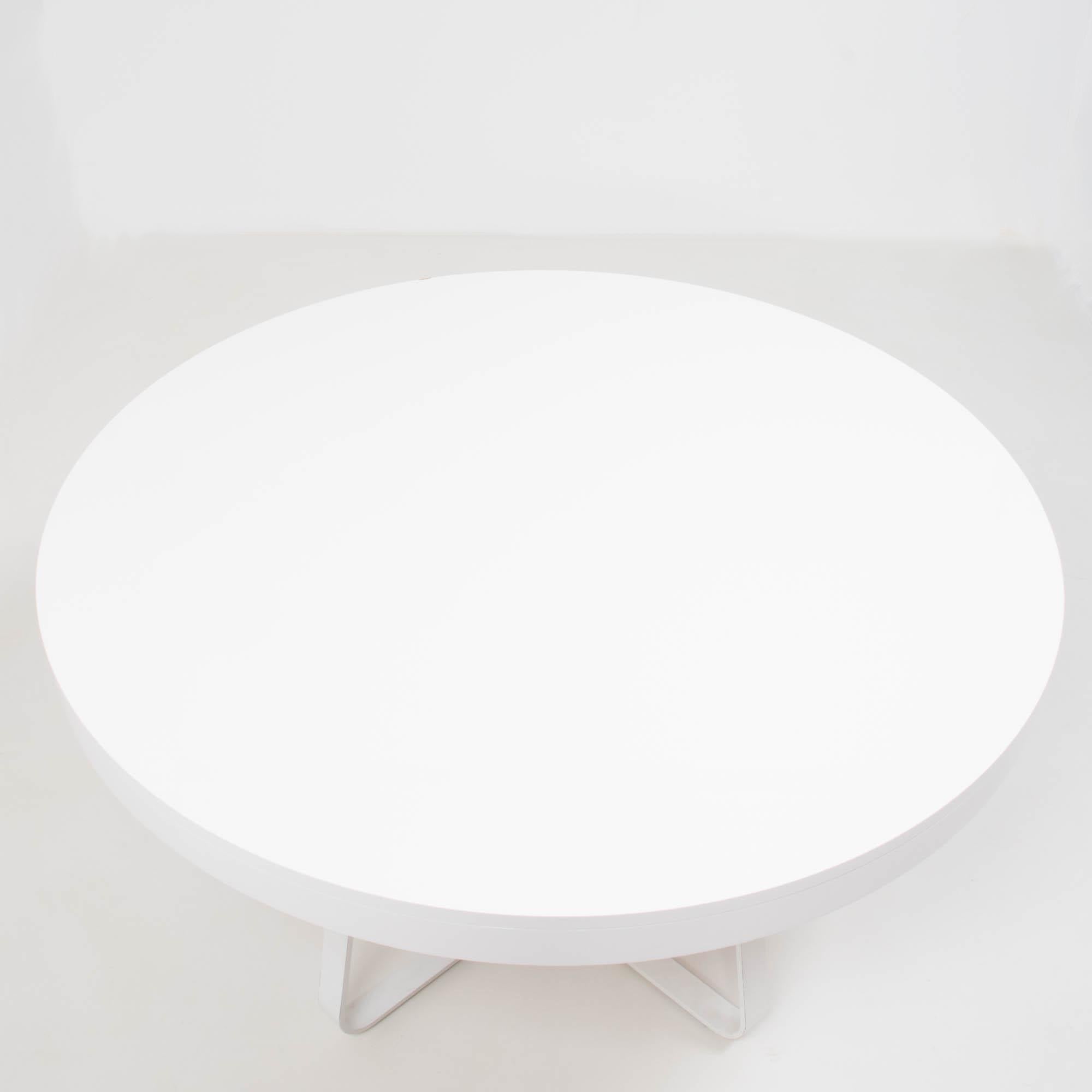 thibault dining table