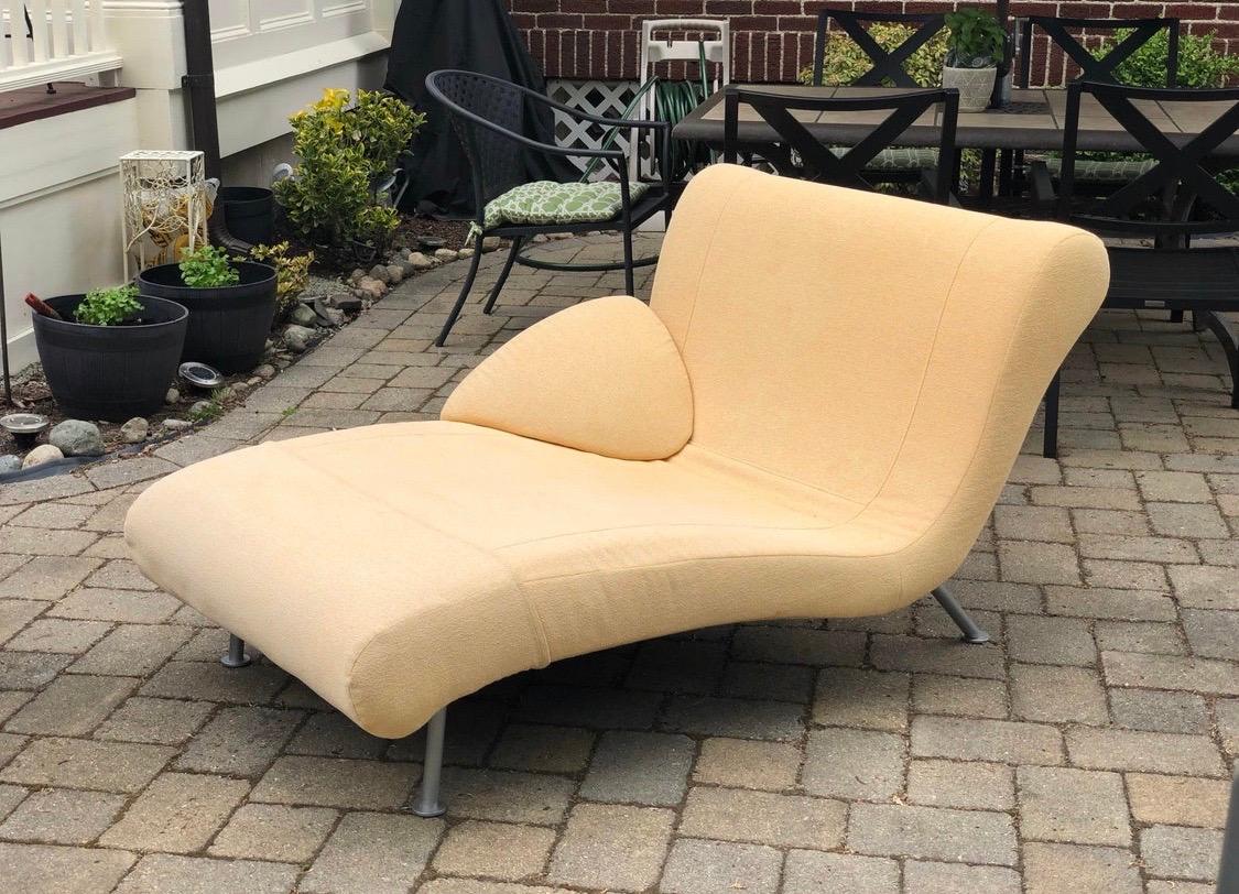 20ième siècle Ligne Roset Chaise Lounge Dolce Vita by Pascal Mourgue Longe