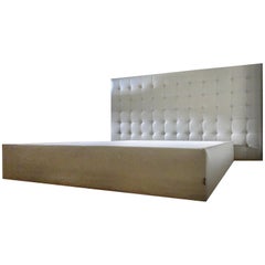 Ligne Roset Custom Dauphin Beige Leder Nador Schlafplattform Queen Bett