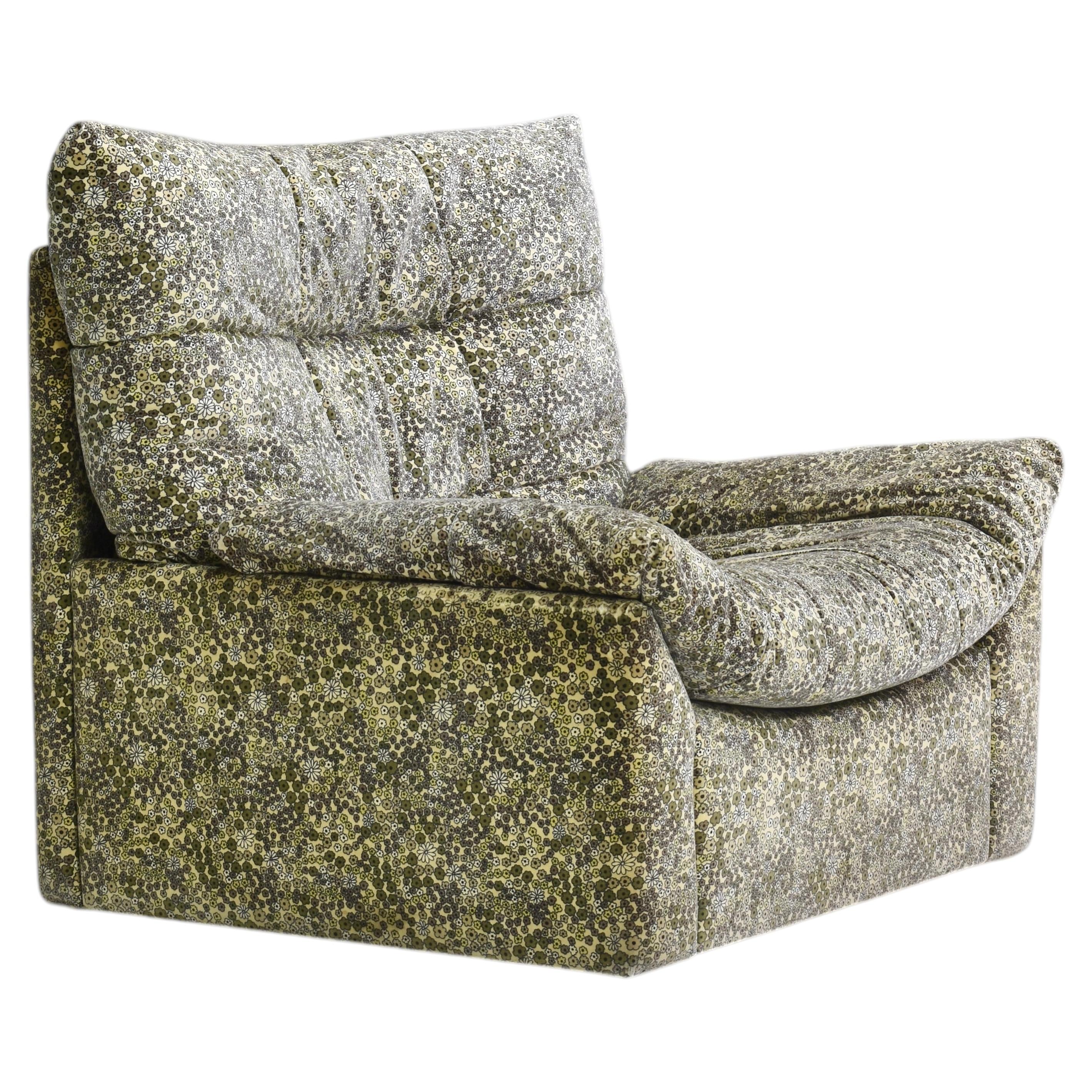 Ligne Roset 'Dainthus' lounge chair by Michel Ducaroy 'Liberty of London' fabric For Sale