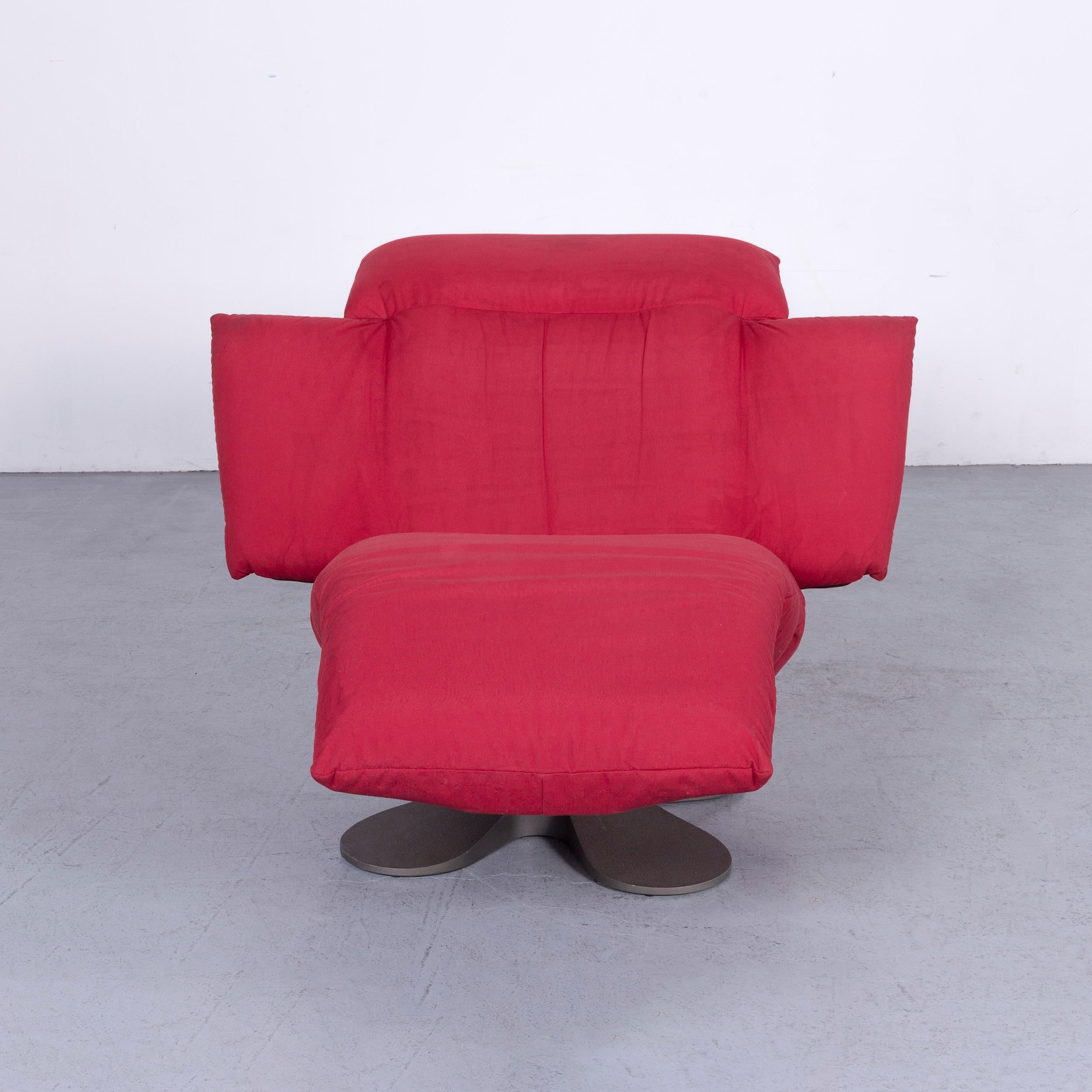 Ligne Roset Designer Fabric Armchair Red One-Seat Chair In Good Condition For Sale In Cologne, DE