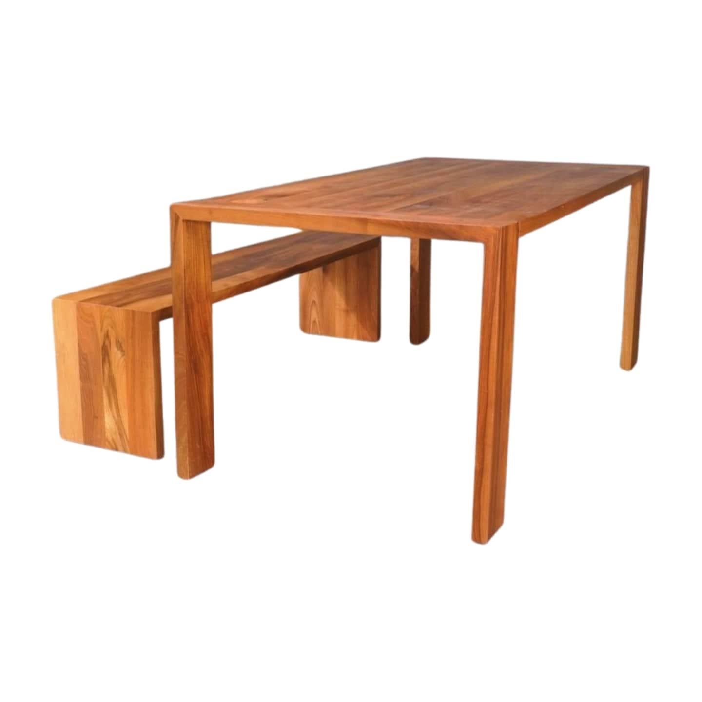 Ligne Roset Eaton Dining Table and Bench In Good Condition In Basildon, London