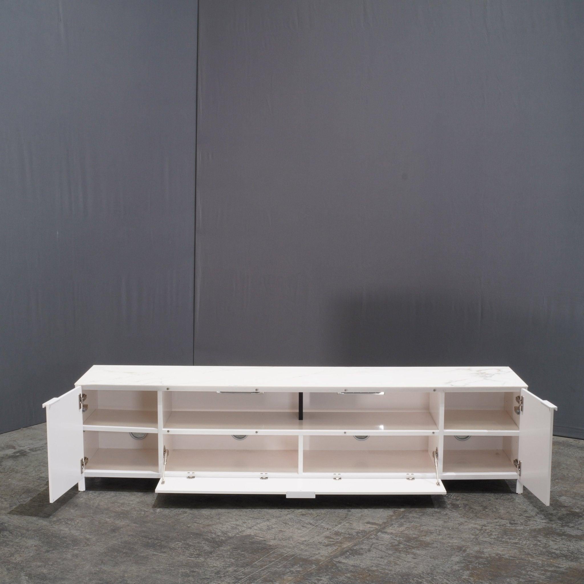 Ligne Roset Everywhere Podium-Kommode für Soundbar von Christian Werner 3
