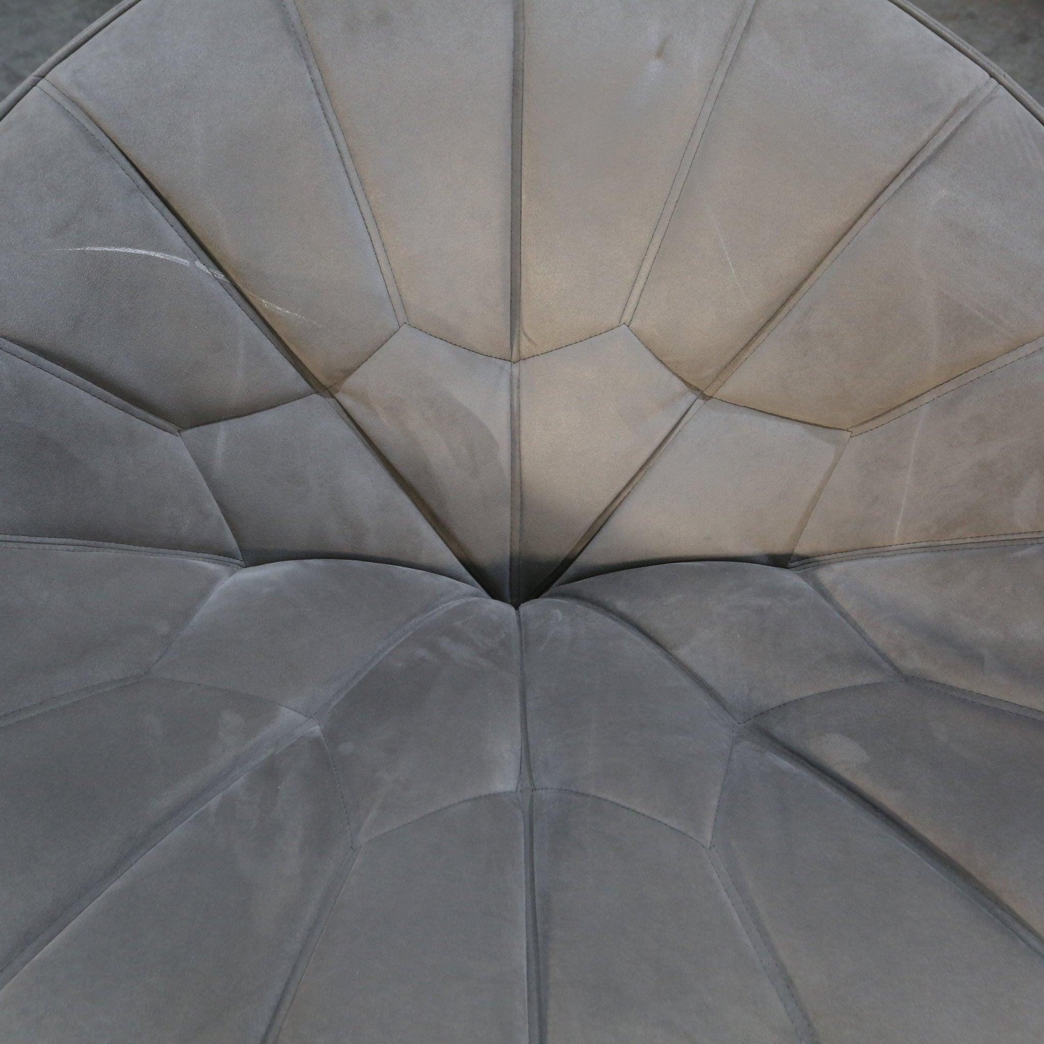 Pouf grigio di Ligne Roset In condizioni buone in vendita a Basildon, London