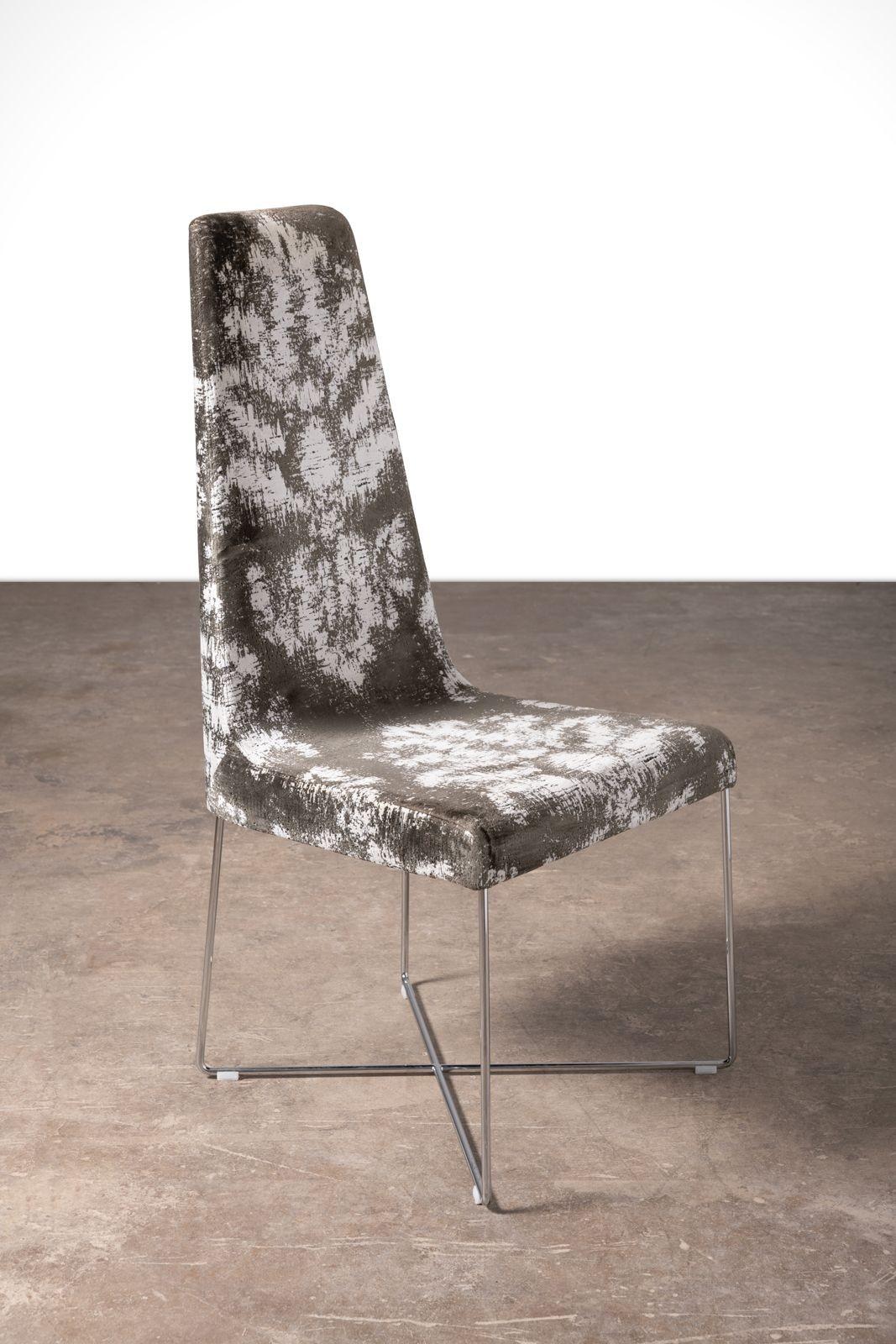Paire de chaises pantoufles Ligne Roset de SODA Design en chenille jacquard Bon état - En vente à Dallas, TX