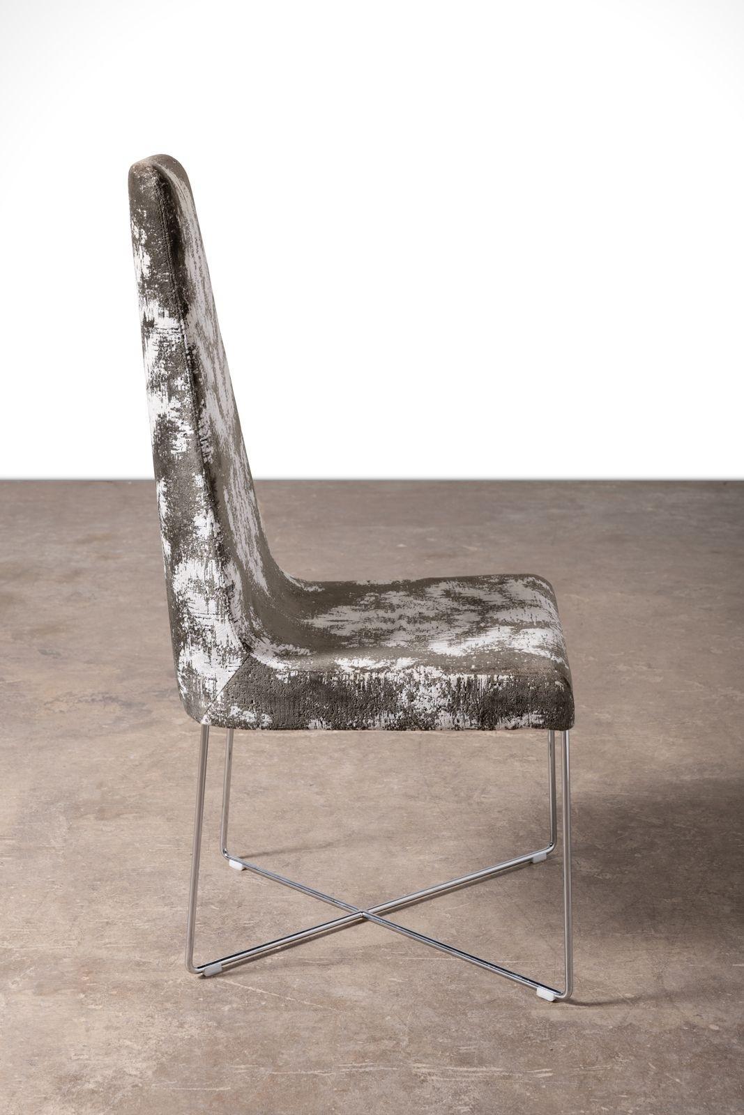 XXIe siècle et contemporain Paire de chaises pantoufles Ligne Roset de SODA Design en chenille jacquard en vente