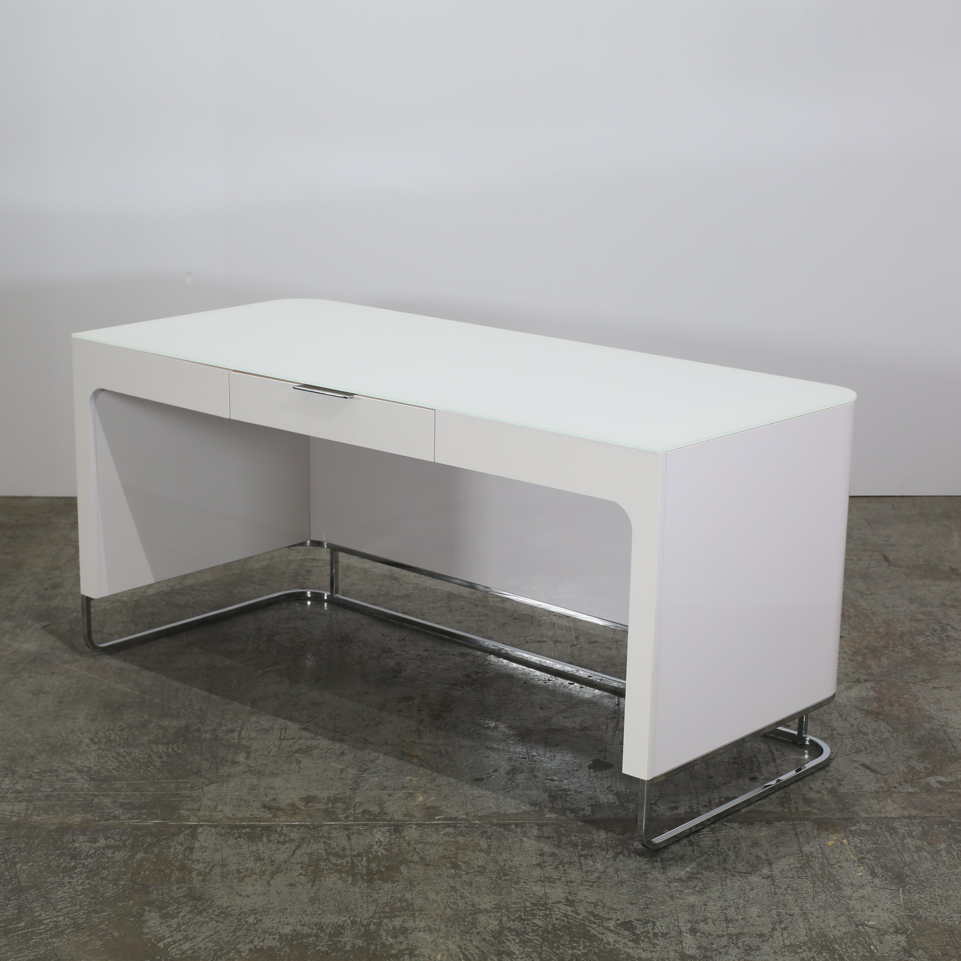 Ligne Roset Hyannis Port Desk by Eric Jourdan In Good Condition For Sale In Basildon, London