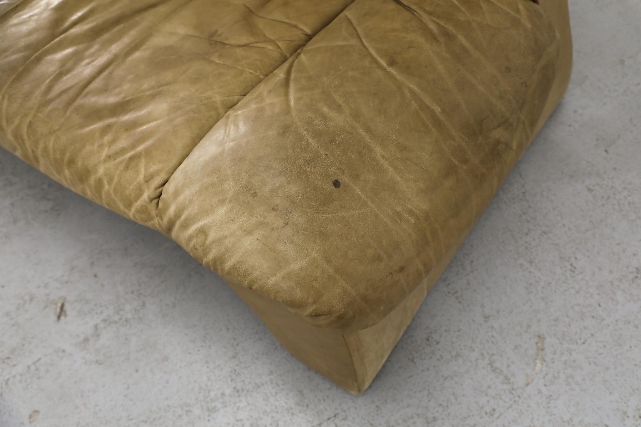 Ligne Roset Inspired 1980s Tan Leather Loveseat w/ Slanted Profile For Sale 8