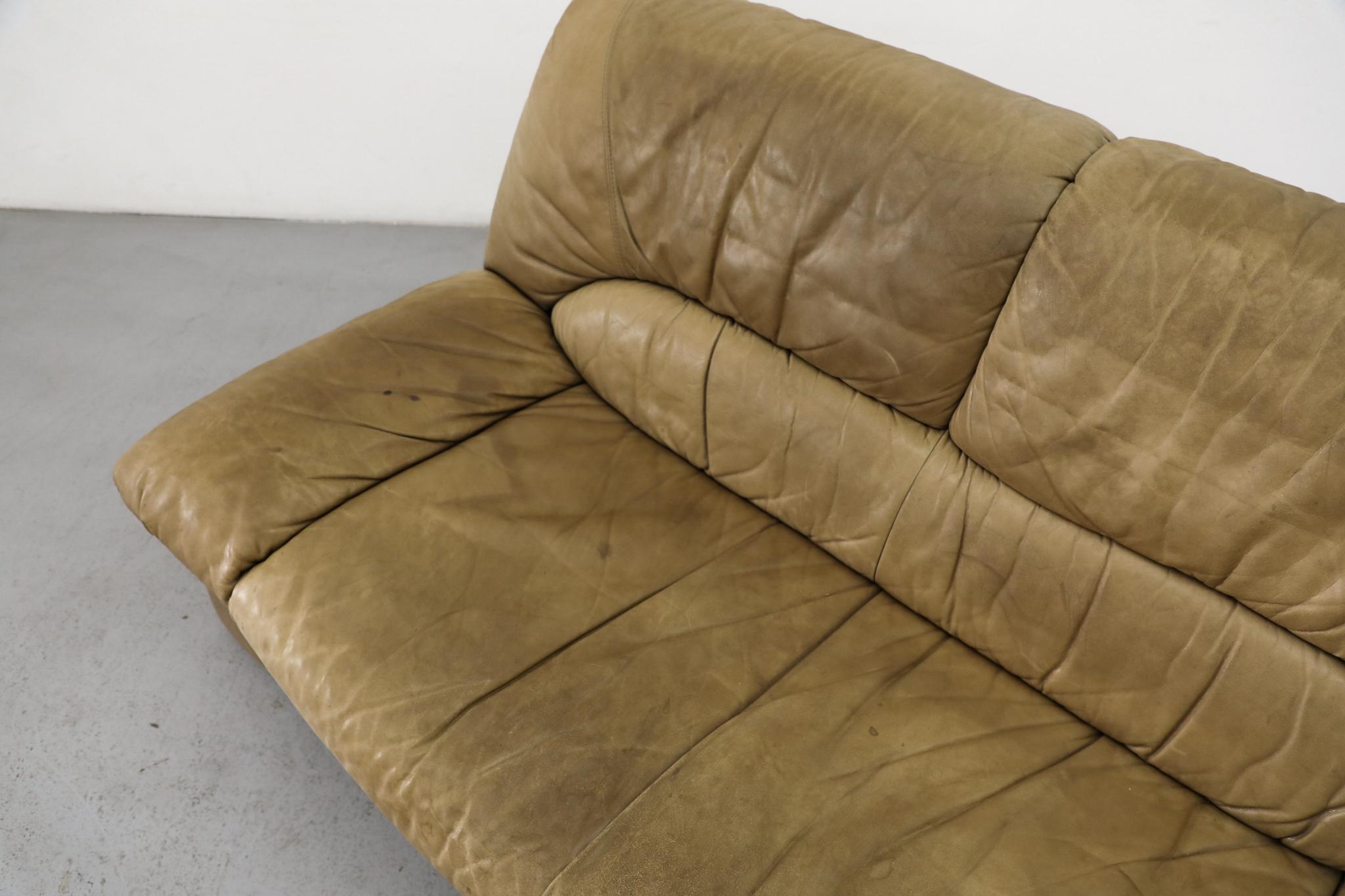 Ligne Roset Inspired 1980s Tan Leather Loveseat w/ Slanted Profile For Sale 12