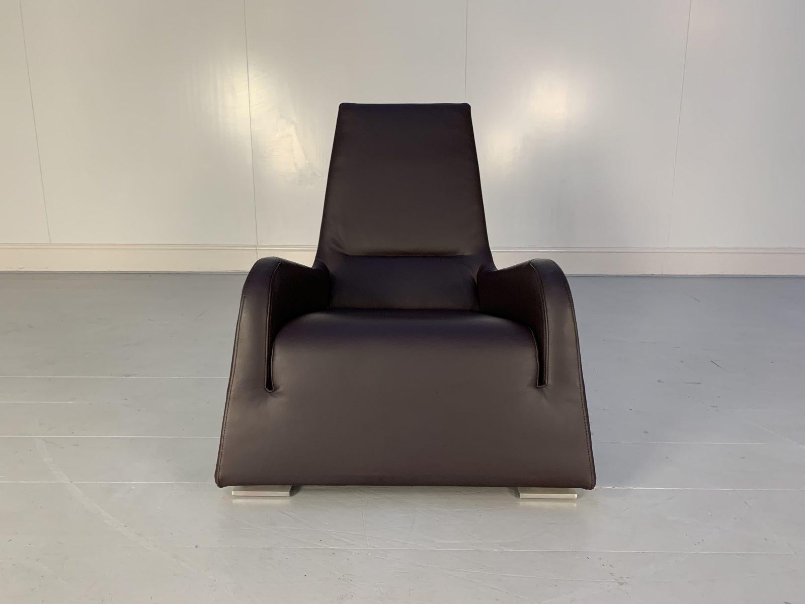 On offer on this occasion is a superb Ligne Roset “Jul” Large Armchair, dressed in a peerless top-grade aubergine-purple leather.

As you will no doubt be aware by your interest in this Alban Gilles masterpiece, Ligne Roset pieces are the epitome