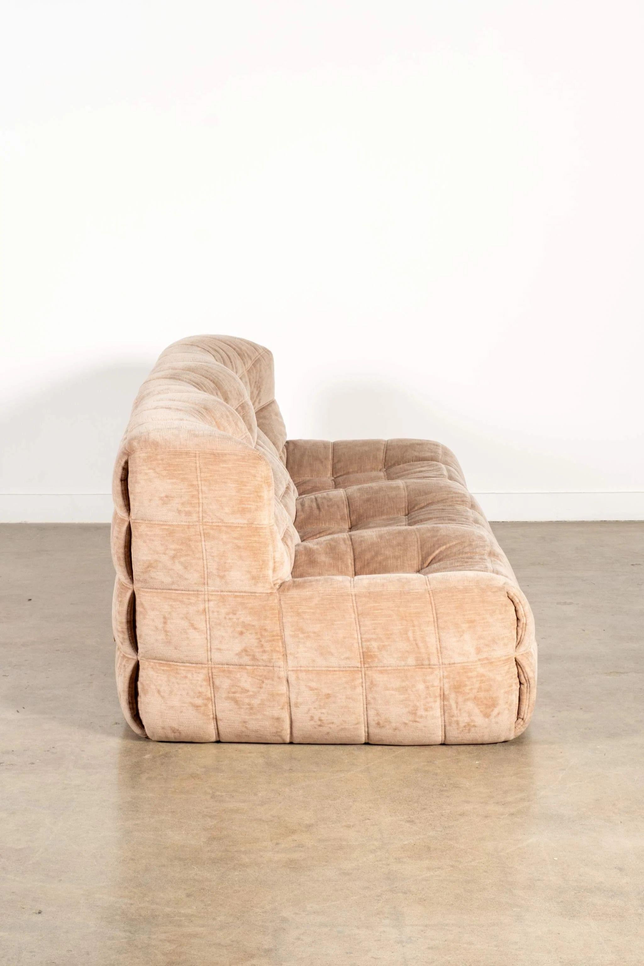 Ligne Roset Kashima 3-Seater Sofa in Velvet by Michel Ducaroy In Good Condition For Sale In Toronto, CA