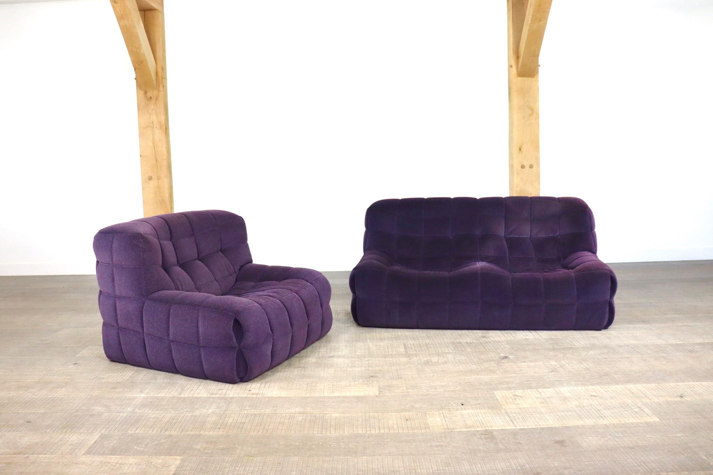 Stunning and extremely comfortable Kashima lounge chair and sofa in purple velvet by Michel Ducaroy for Ligne Roset, 1970s. The soft original velvet upholstery gives the lounge set the looks as well as great comfort. With the foam still in really