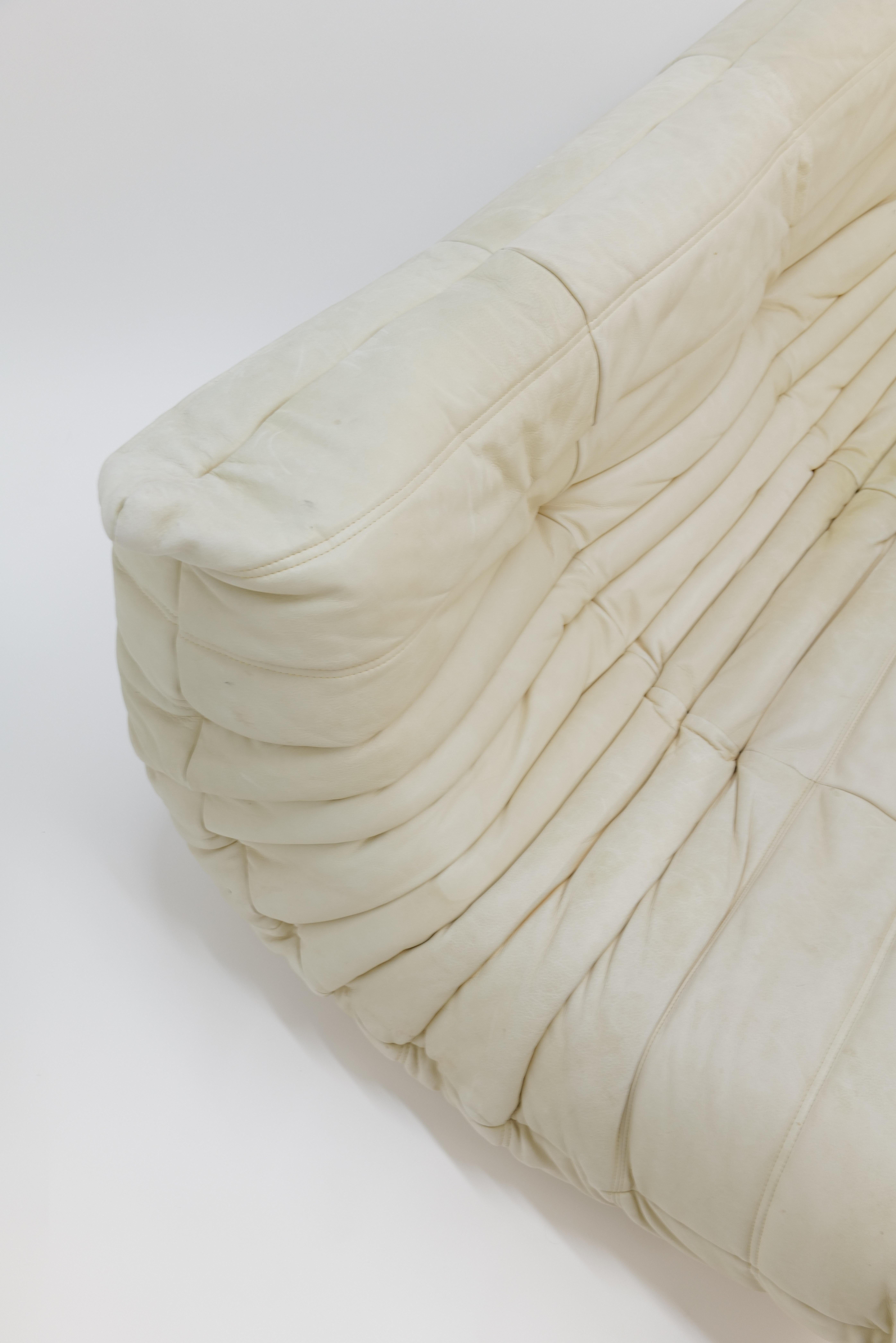 XX secolo Lovanie Togo in pelle di Ligne Roset by A. Michel in vendita